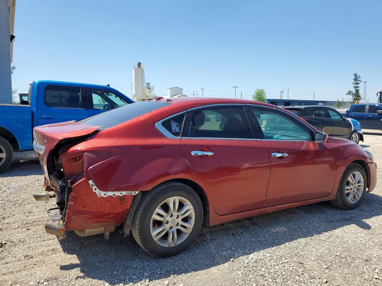 2015 Nissan Altima 2.5 S Red vin: 1N4AL3AP2FC429906