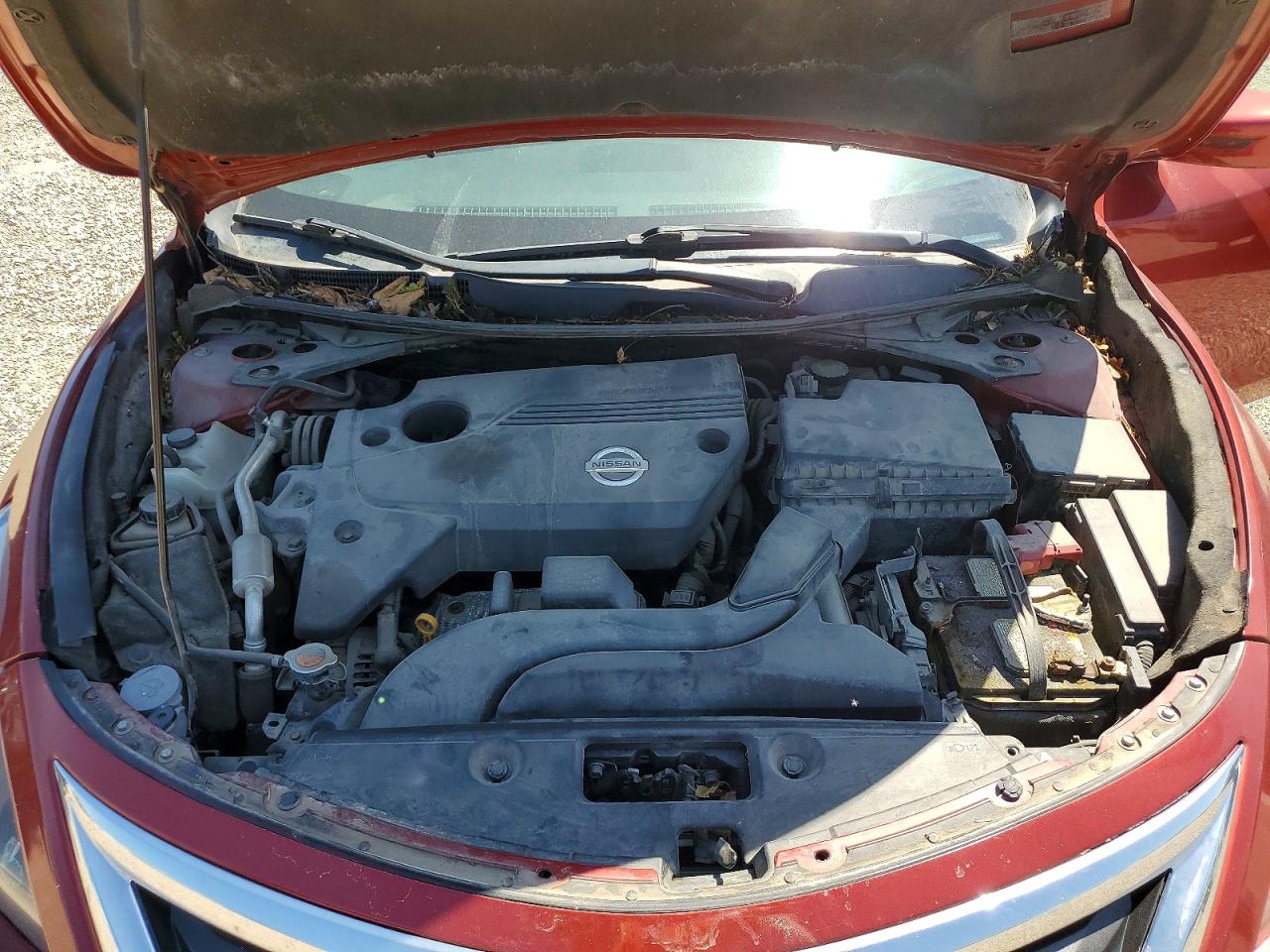 2015 Nissan Altima 2.5 S Red vin: 1N4AL3AP2FC429906