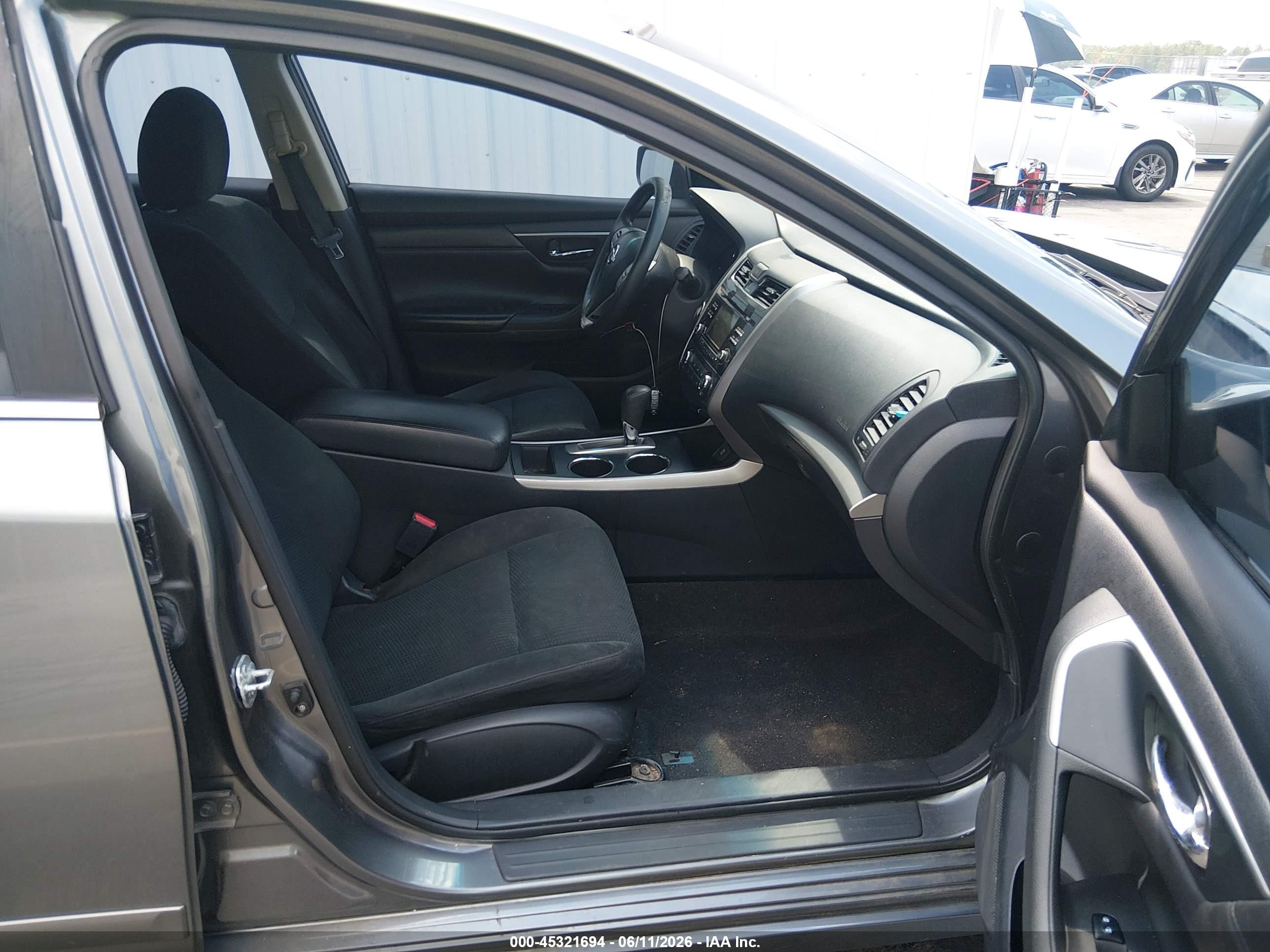 2015 Nissan Altima 2.5 S Gray vin: 1N4AL3AP2FC431252