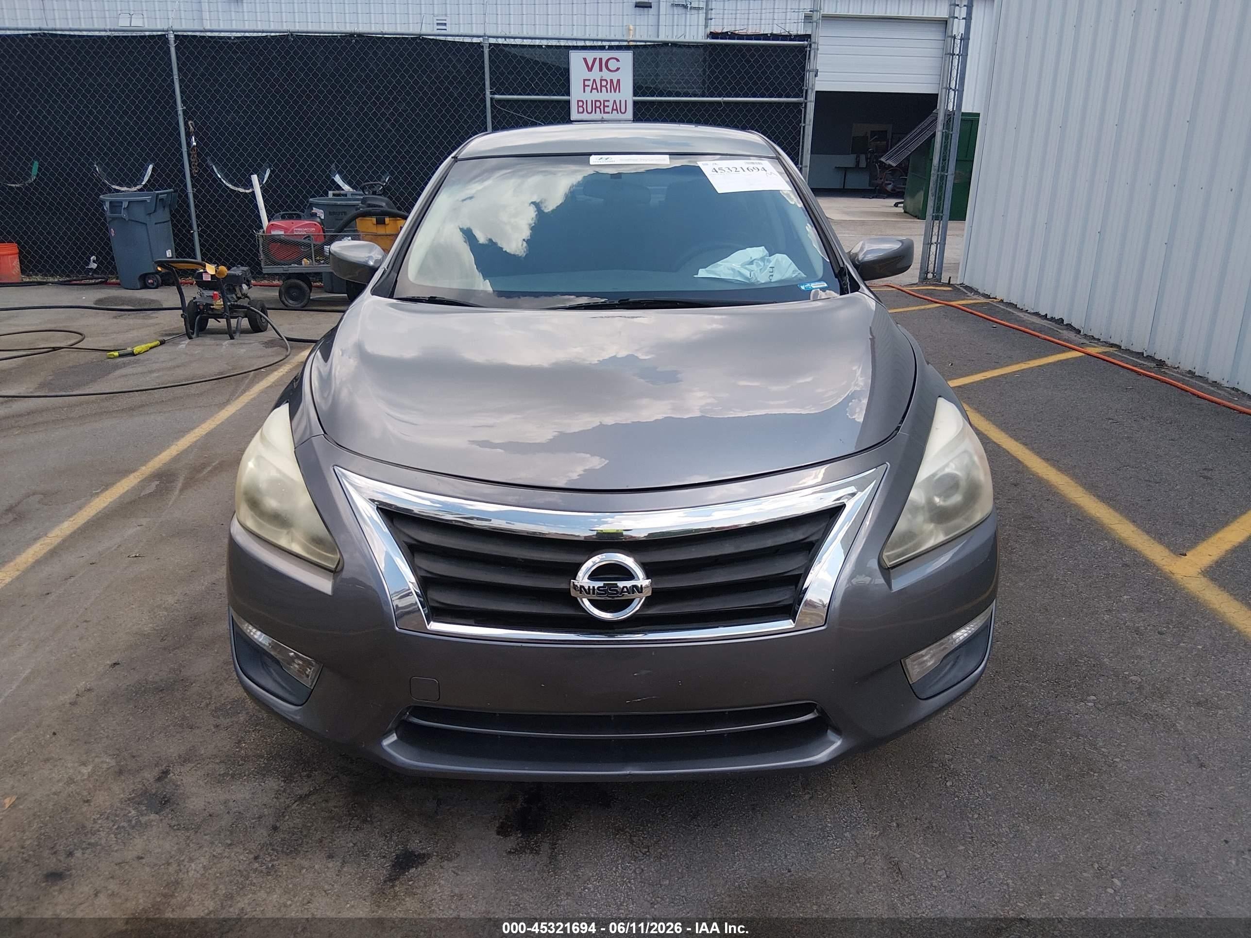 2015 Nissan Altima 2.5 S Gray vin: 1N4AL3AP2FC431252