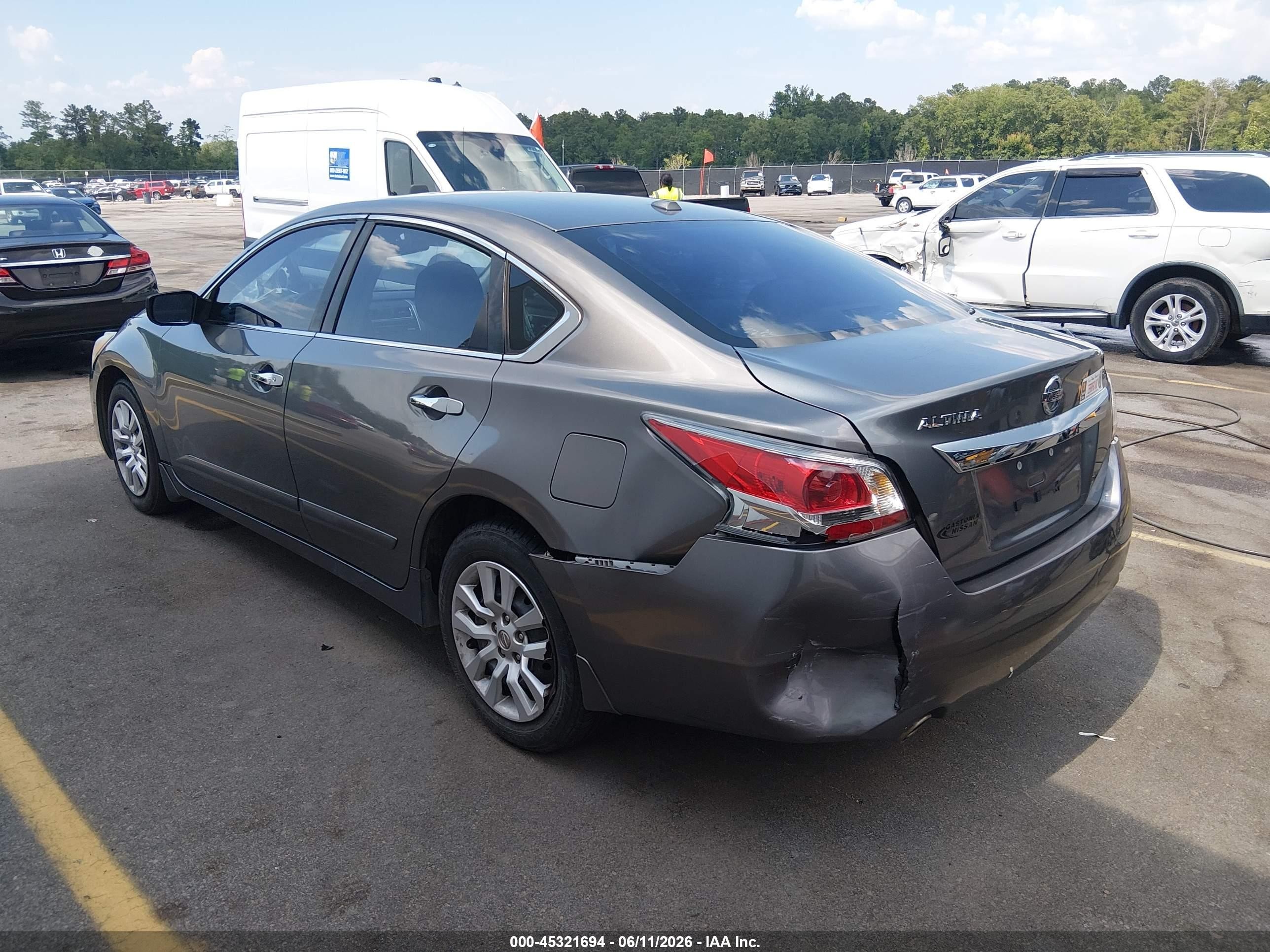 2015 Nissan Altima 2.5 S Gray vin: 1N4AL3AP2FC431252