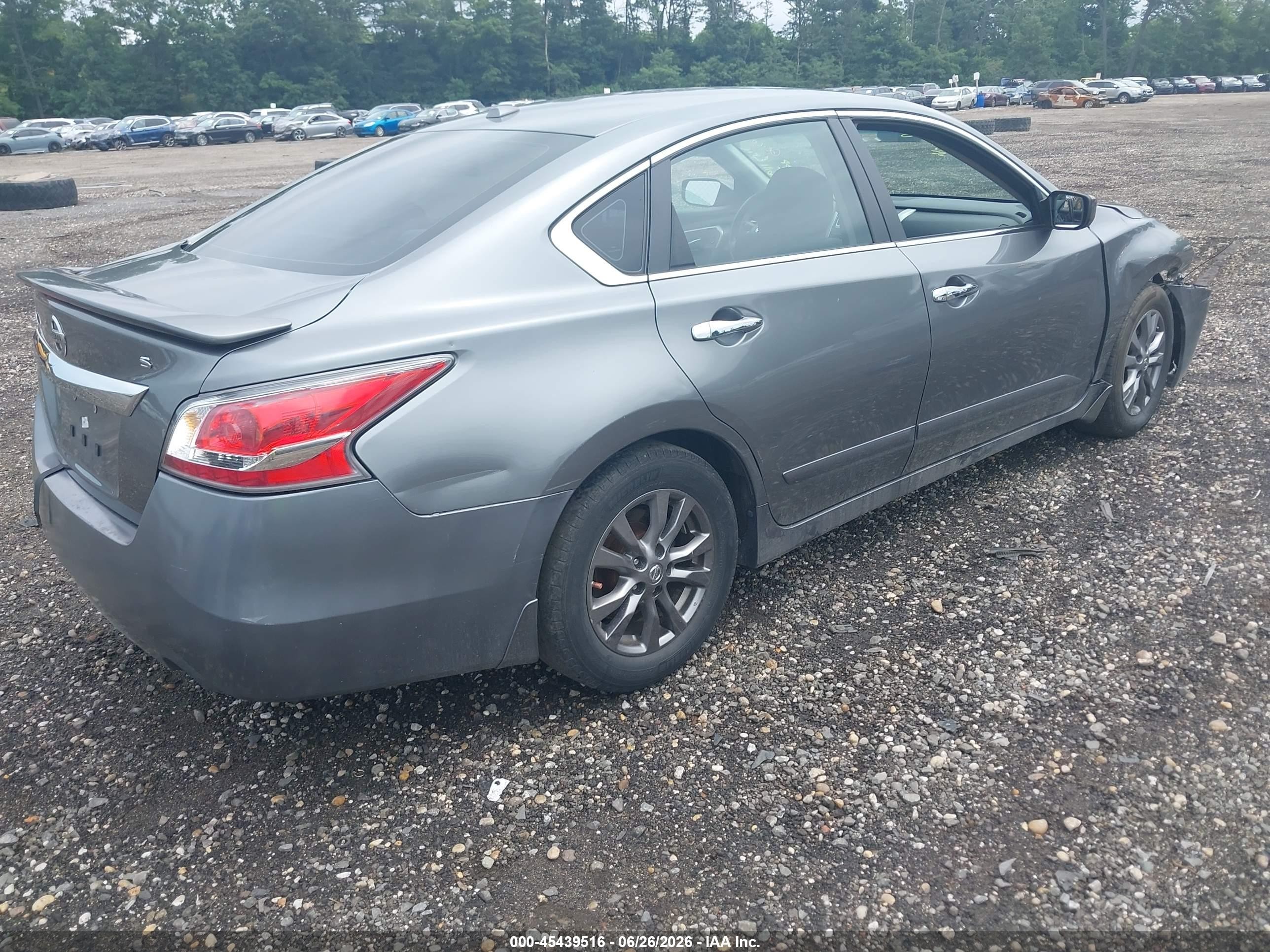 2015 Nissan Altima 2.5 S Gray vin: 1N4AL3AP2FC434183