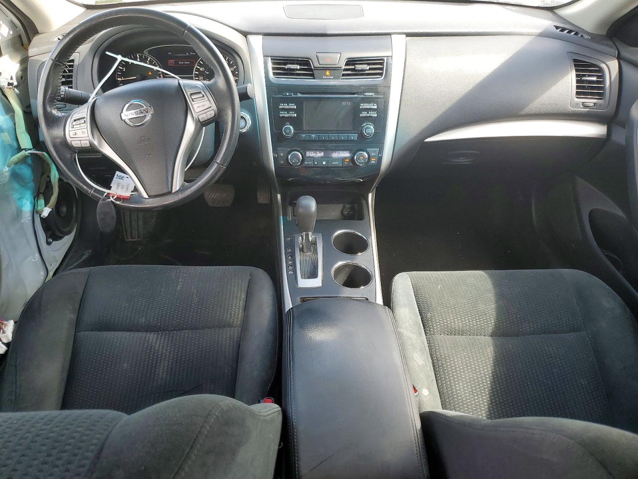 2015 Nissan Altima 2.5 Sv White vin: 1N4AL3AP2FC443076