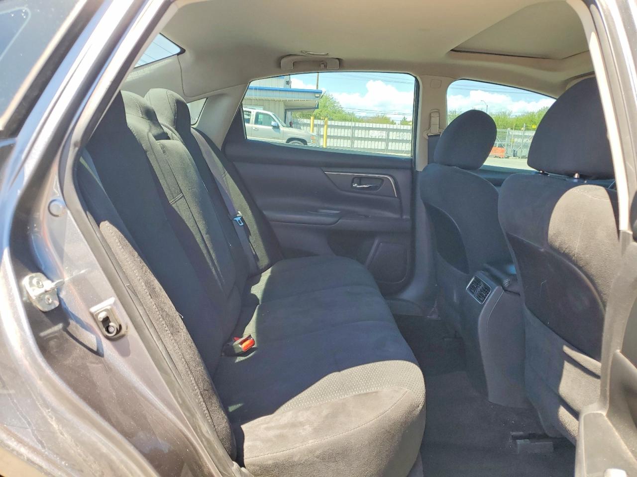 2015 Nissan Altima 2.5 Sv Серый vin: 1N4AL3AP2FC465627