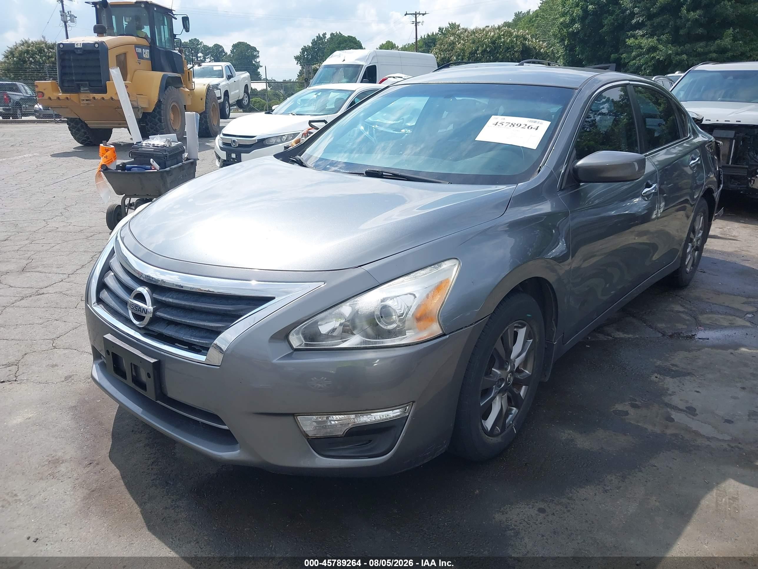 2015 Nissan Altima 2.5 S Серебряный vin: 1N4AL3AP2FC466423