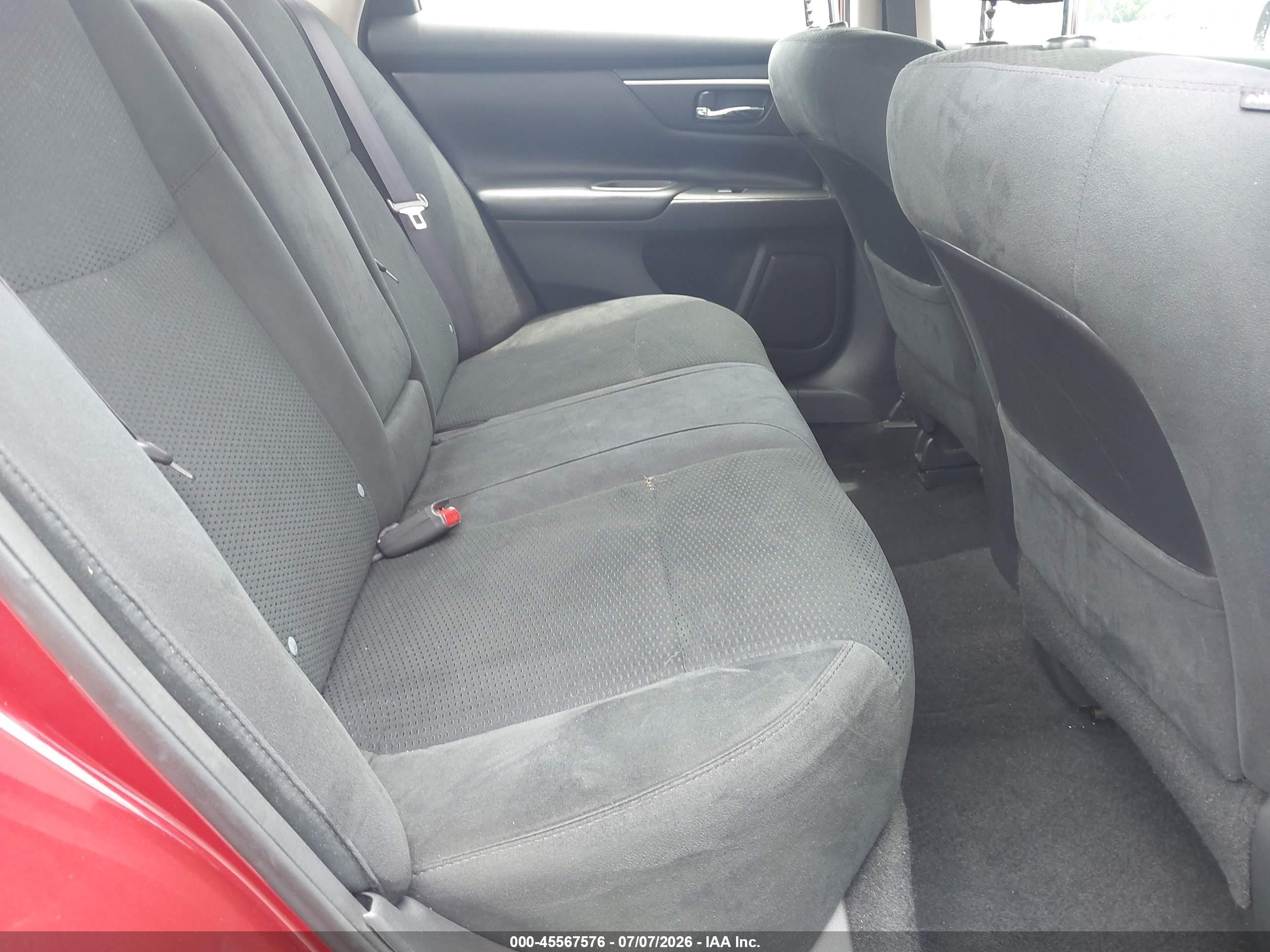 2015 Nissan Altima 2.5/2.5 S/2.5 Sl/2.5 Sv Красный vin: 1N4AL3AP2FC473114