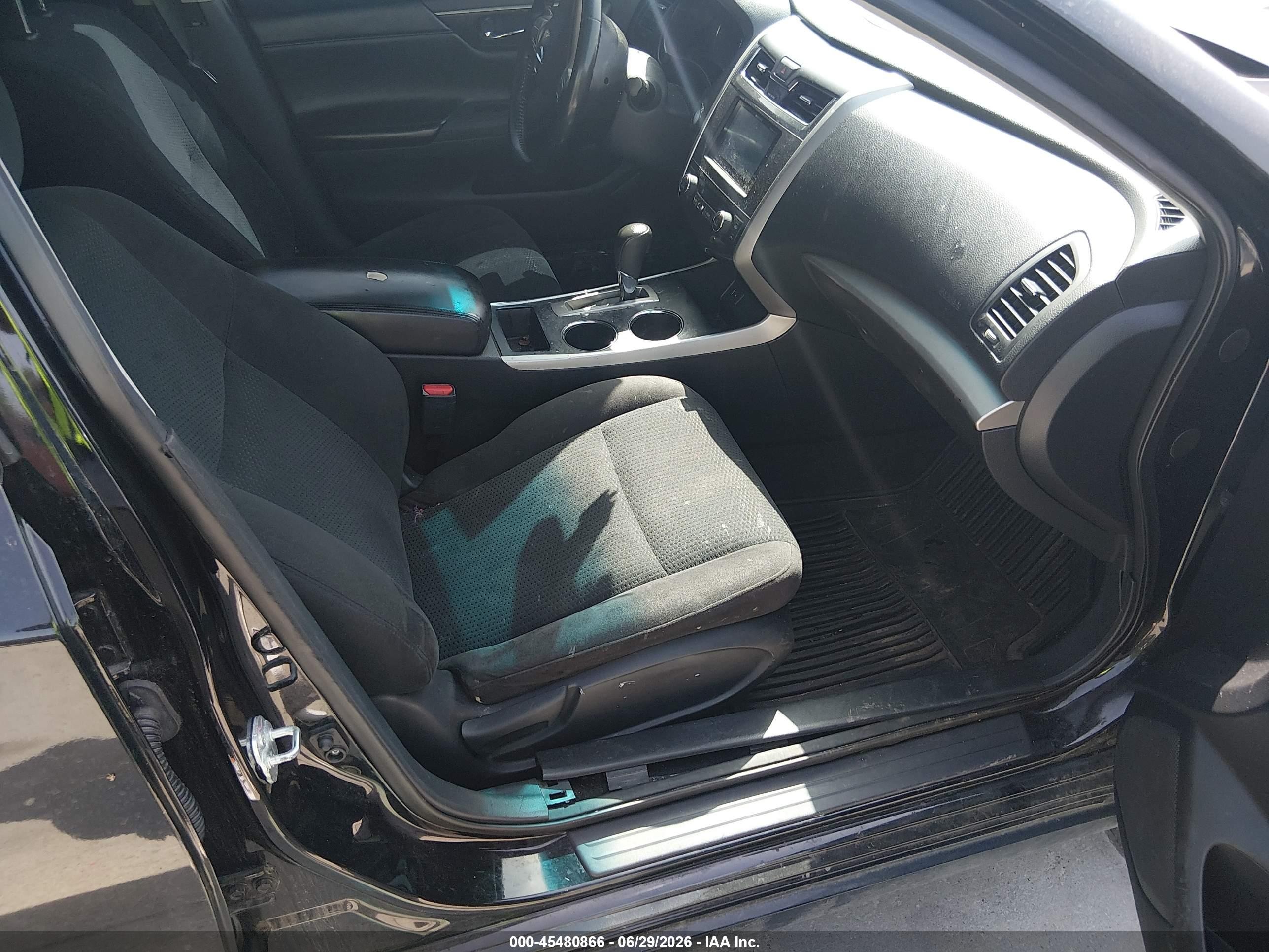 2015 Nissan Altima 2.5 Sv Black vin: 1N4AL3AP2FC475736