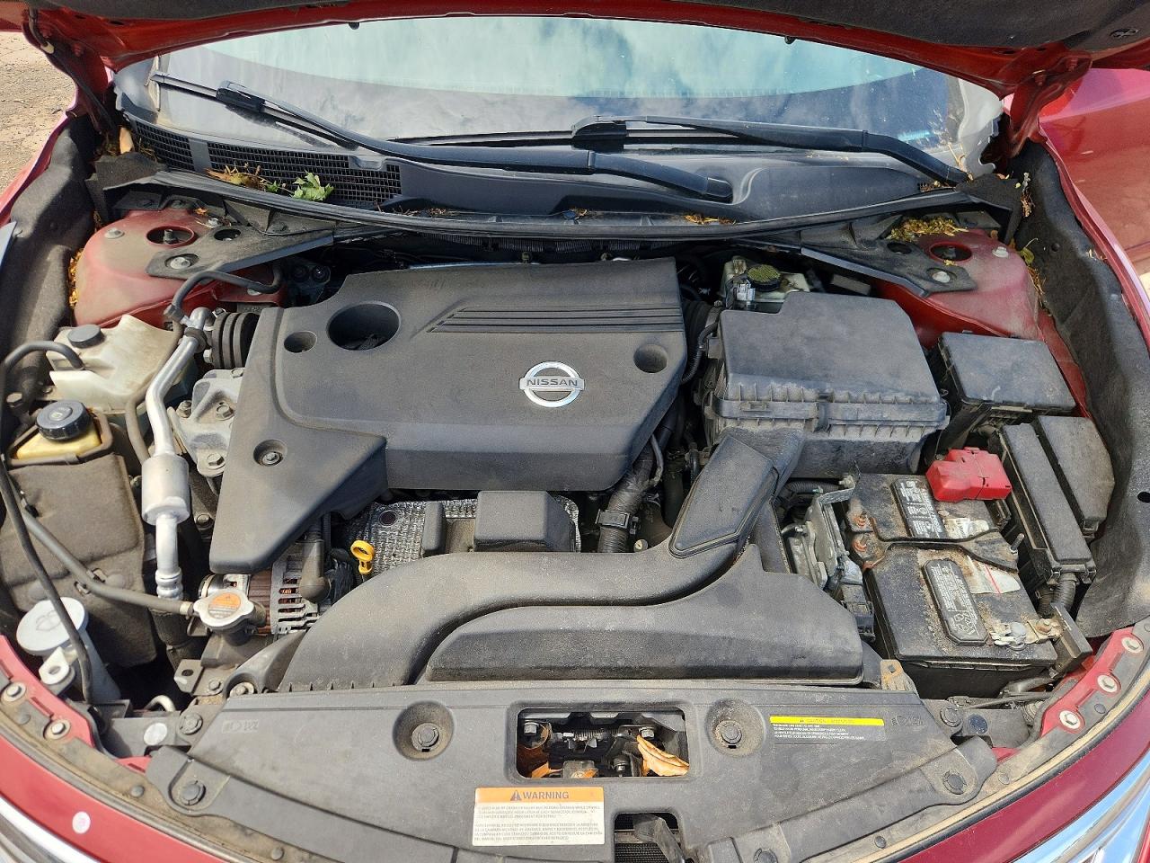 2015 Nissan Altima 2.5 S Red vin: 1N4AL3AP2FC483397