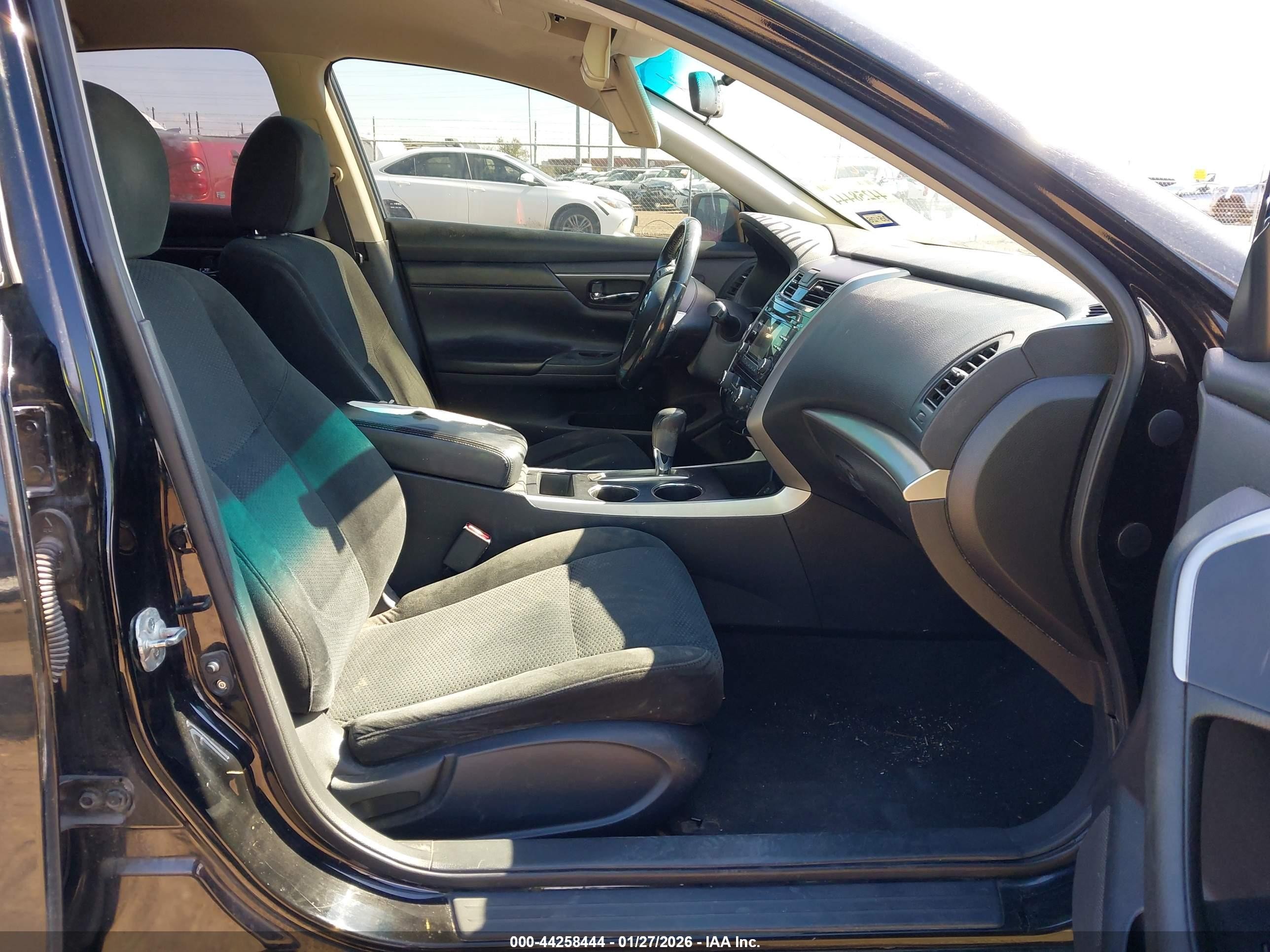 2015 Nissan Altima 2.5 Sv Black vin: 1N4AL3AP2FC490947