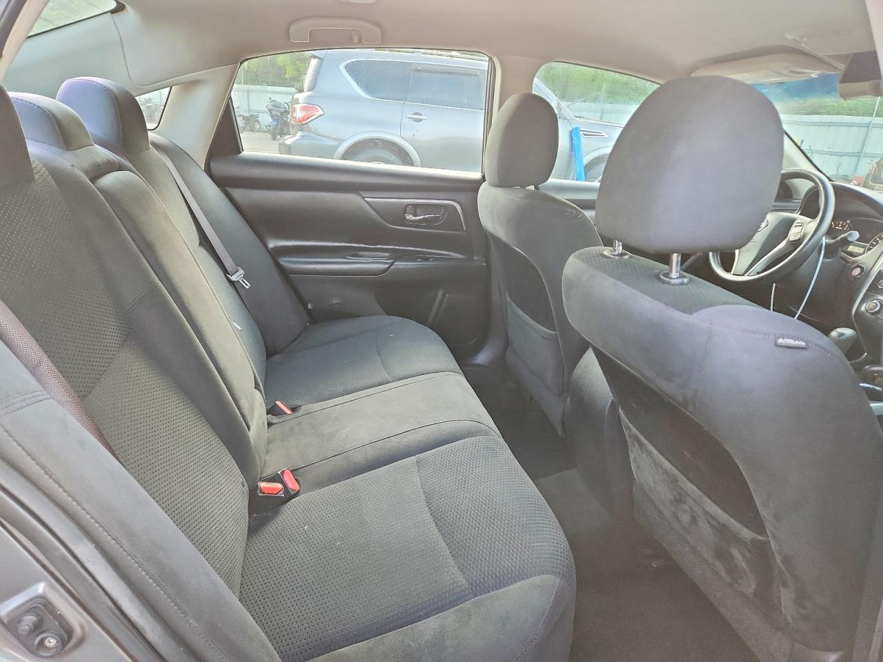 2015 Nissan Altima 2.5 S Gray vin: 1N4AL3AP2FC494058