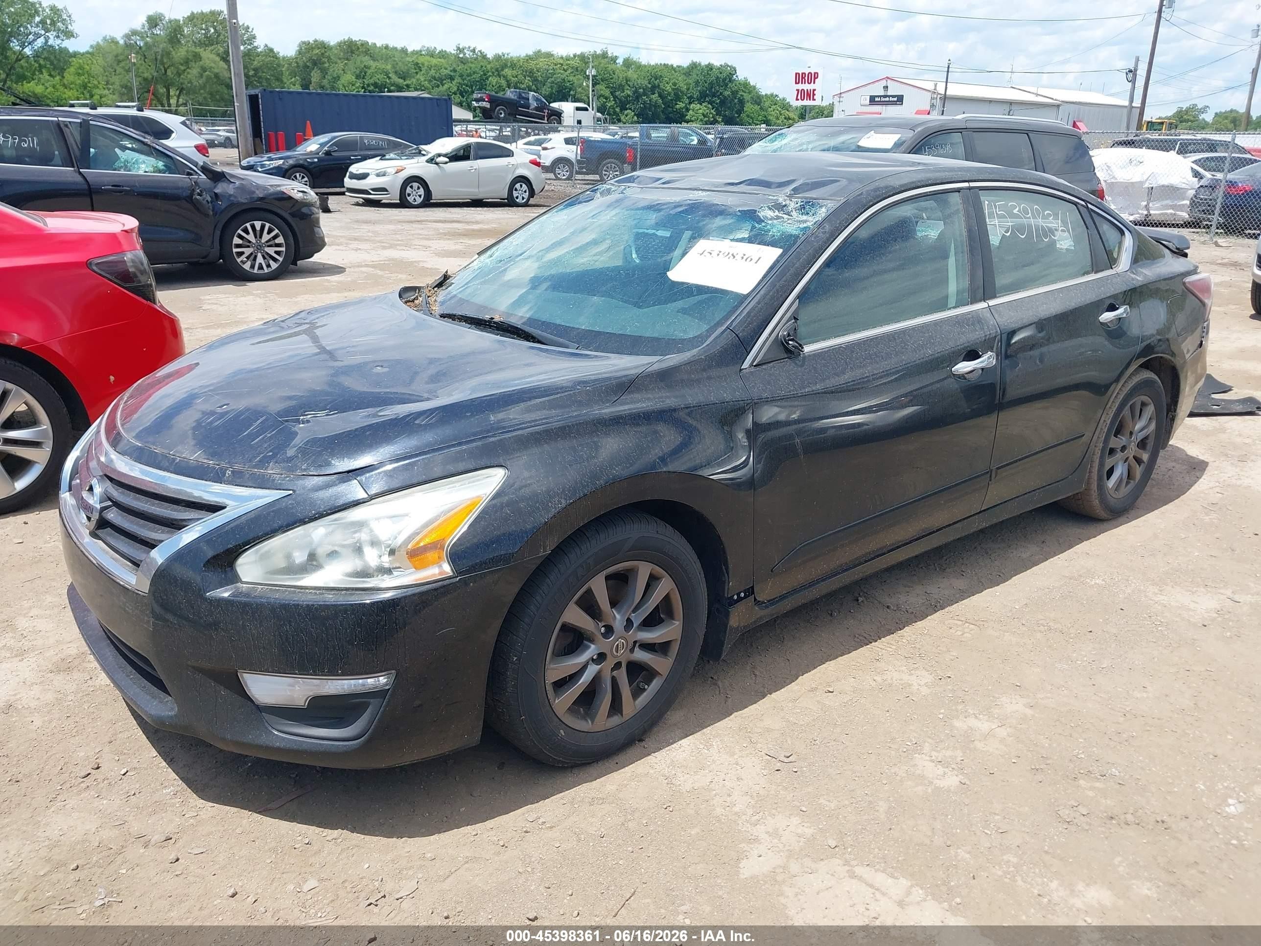2015 Nissan Altima 2.5 S Черный vin: 1N4AL3AP2FC497977
