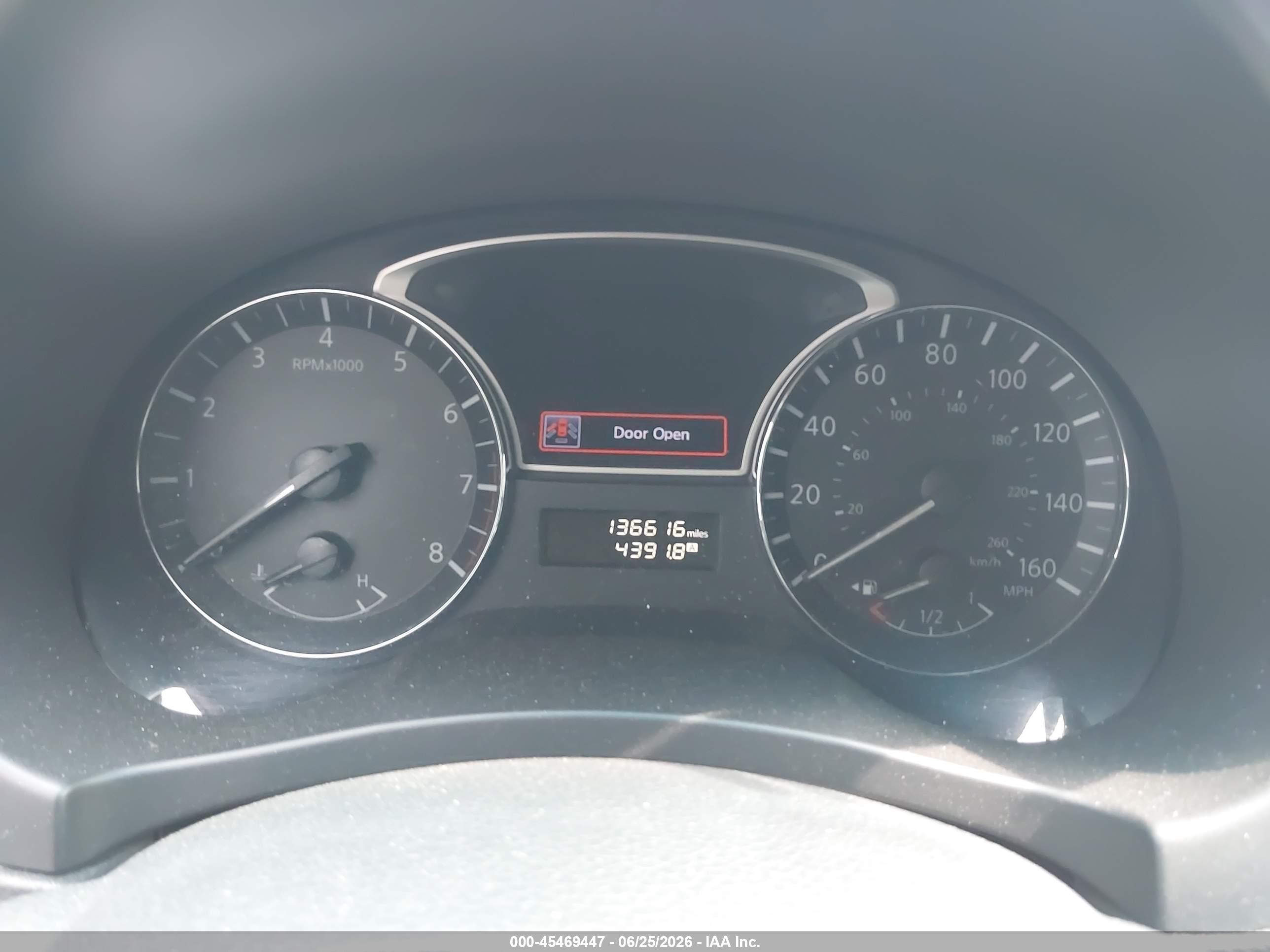 2015 Nissan Altima 2.5 Sv Red vin: 1N4AL3AP2FC569972