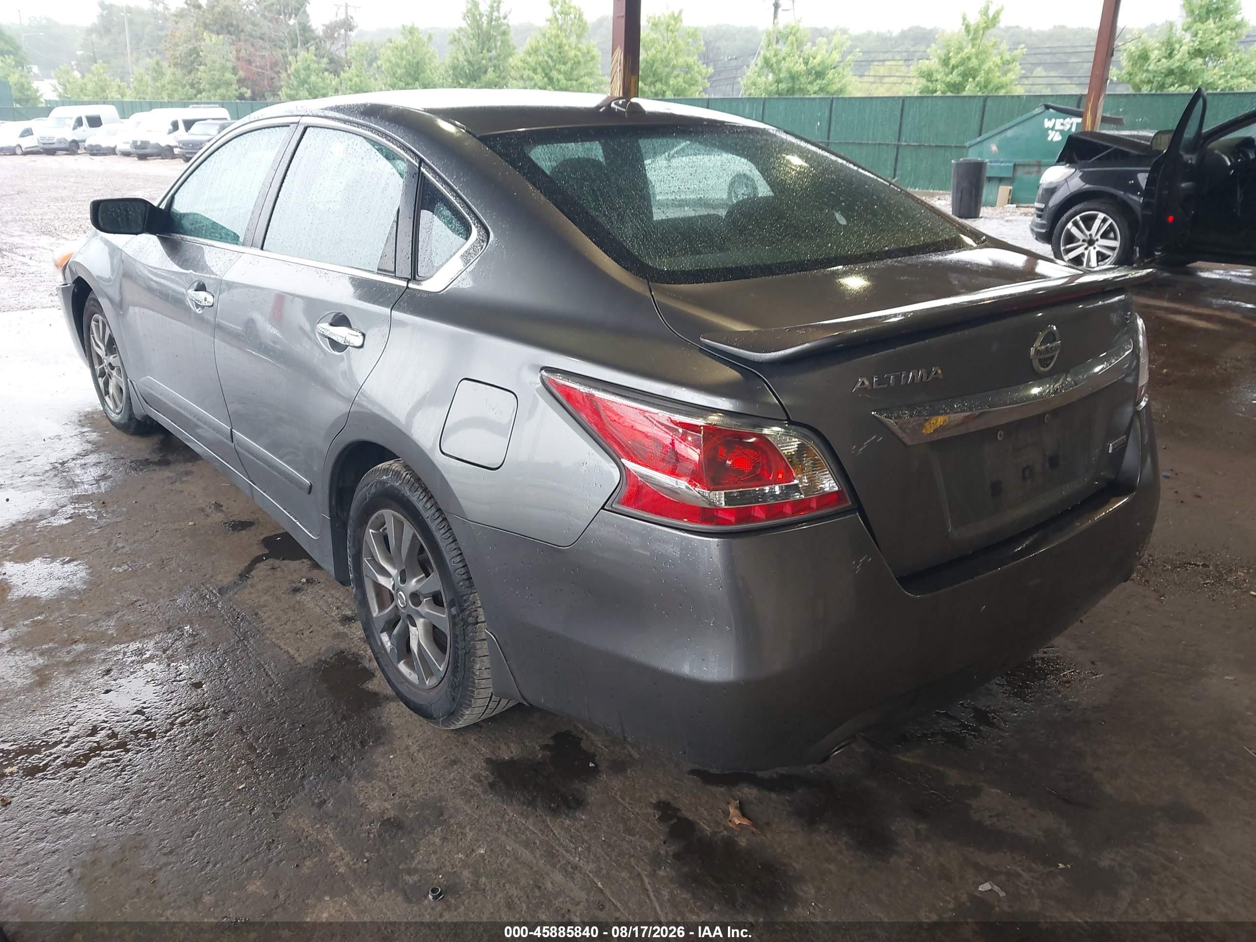 2015 Nissan Altima 2.5 S Gray vin: 1N4AL3AP2FC570328