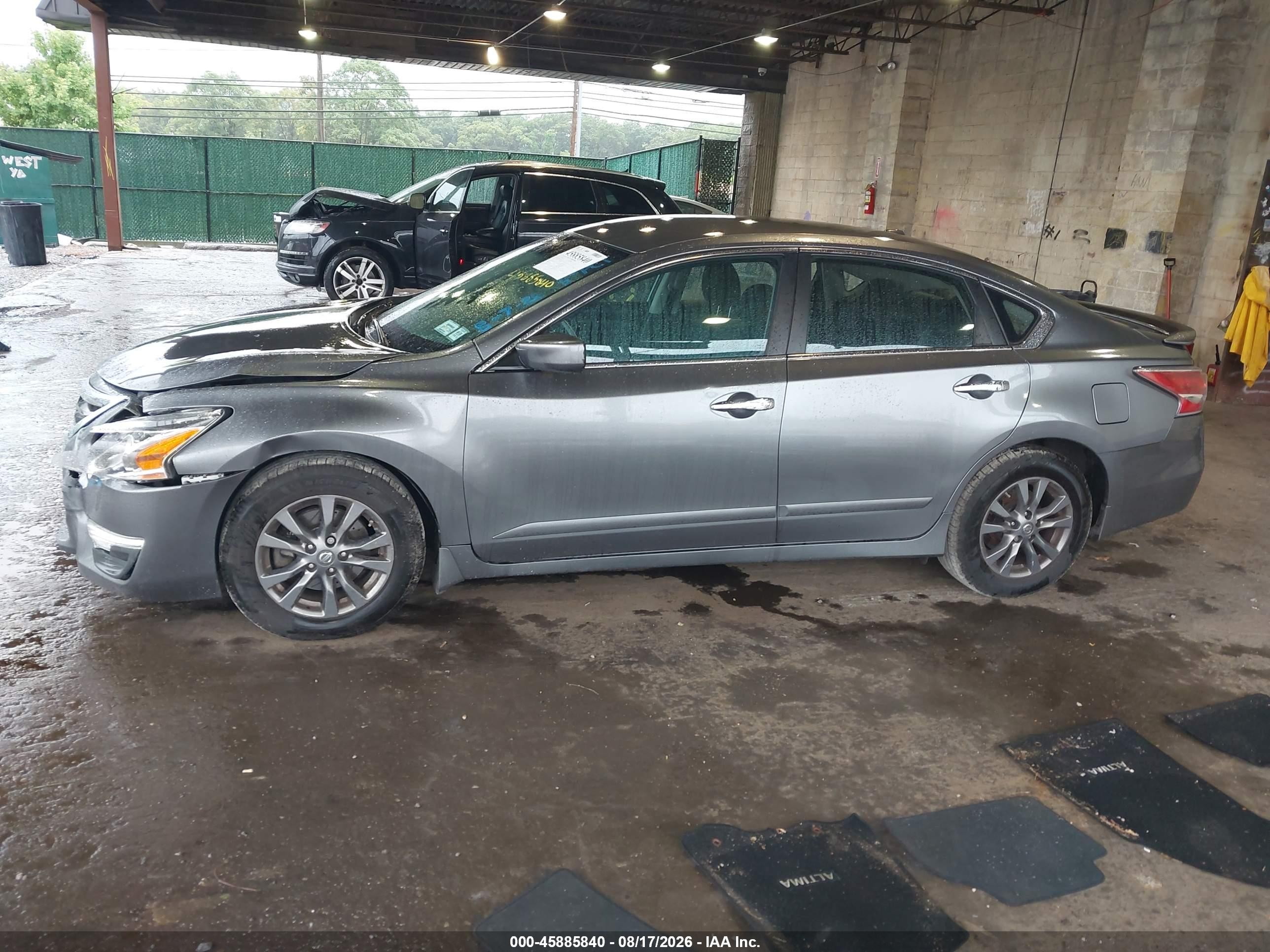 2015 Nissan Altima 2.5 S Gray vin: 1N4AL3AP2FC570328