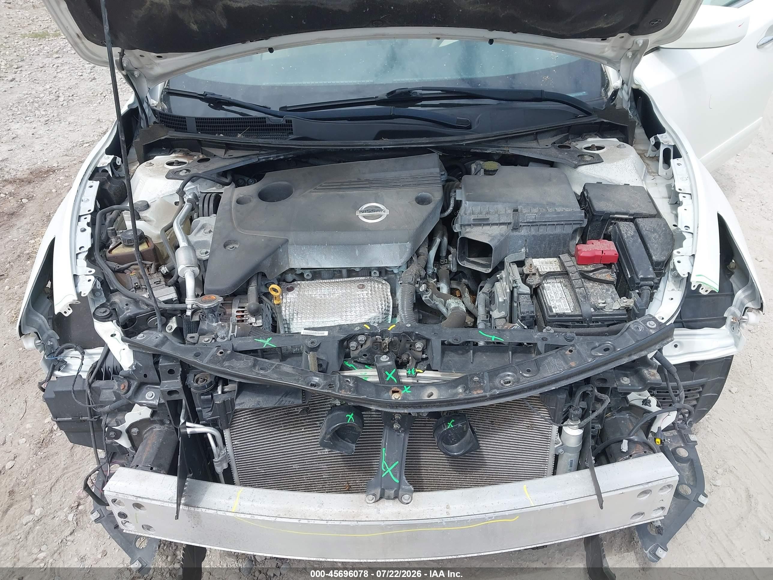 2015 Nissan Altima 2.5 S White vin: 1N4AL3AP2FC580406