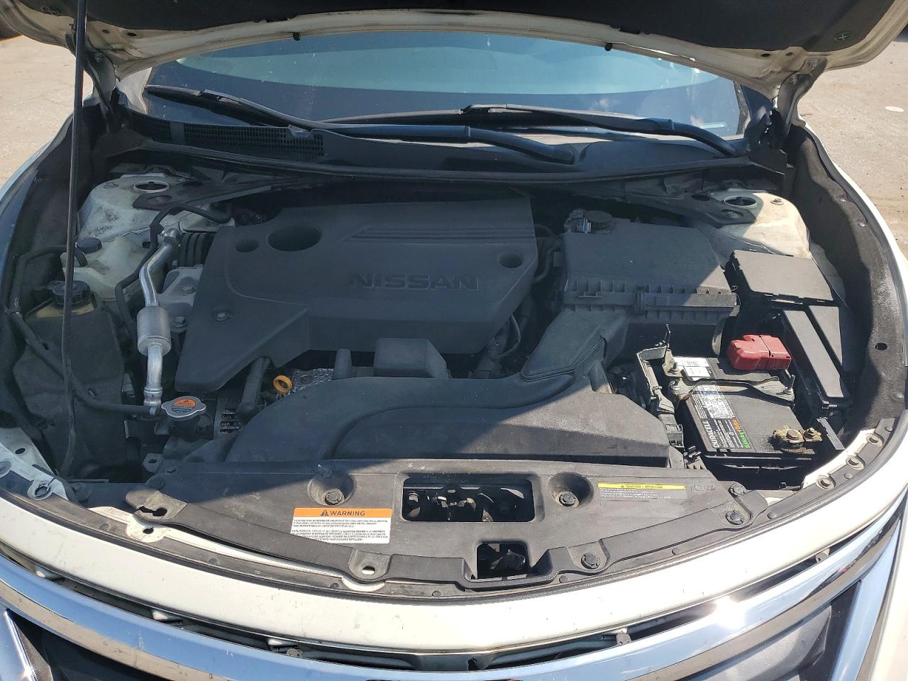 2015 Nissan Altima 2.5 Sv White vin: 1N4AL3AP2FC594192
