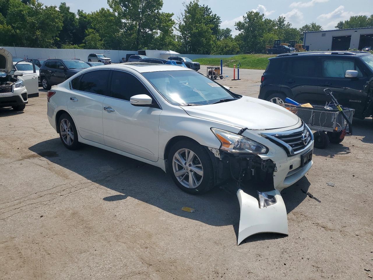 2015 Nissan Altima 2.5 Sv White vin: 1N4AL3AP2FC594192