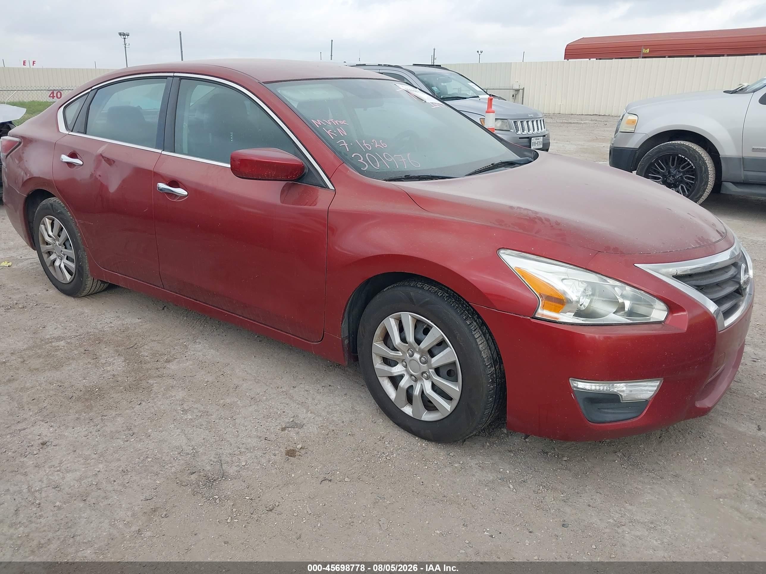 2015 Nissan Altima 2.5/2.5 S/2.5 Sl/2.5 Sv Red vin: 1N4AL3AP2FN301976