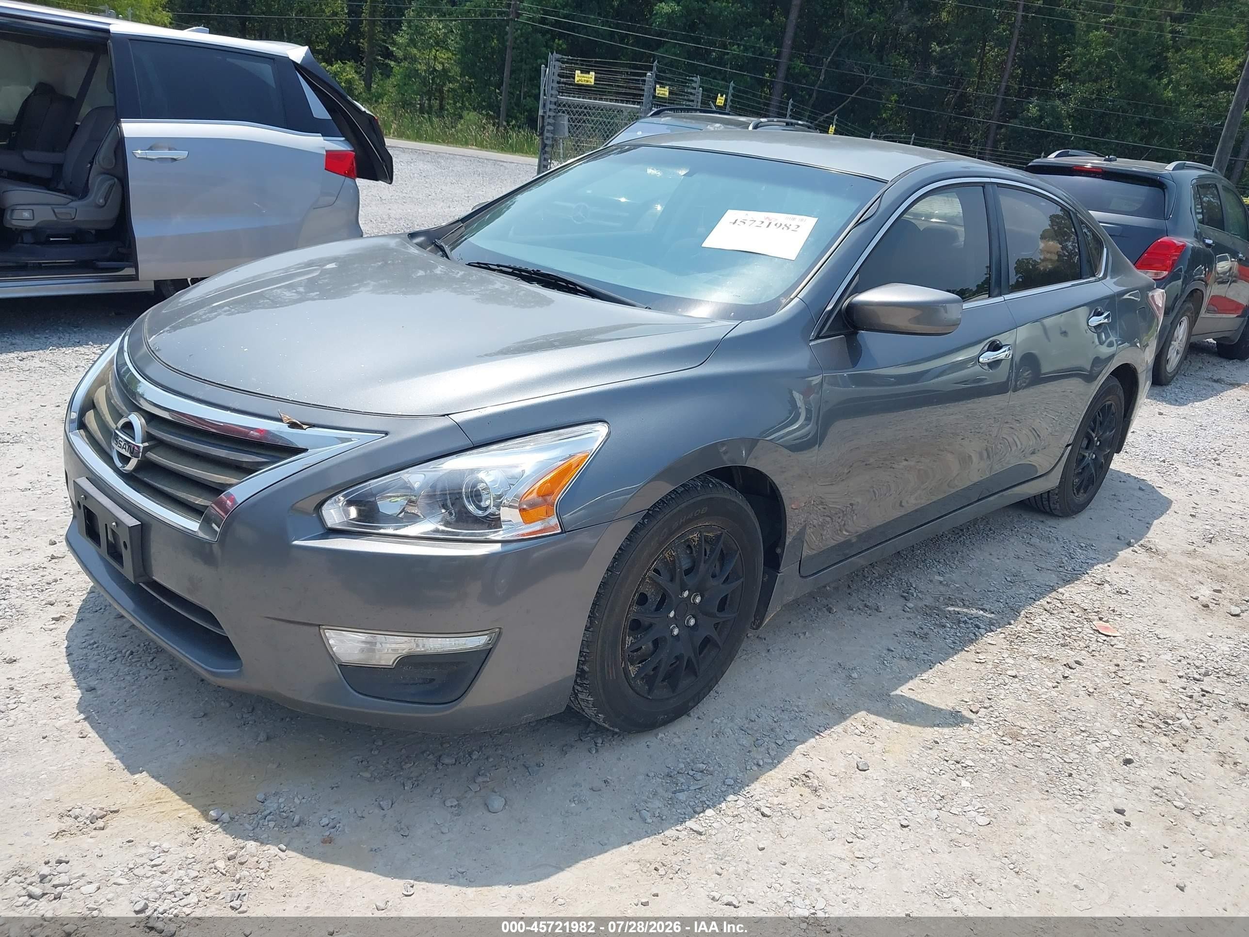 2015 Nissan Altima 2.5 S Gray vin: 1N4AL3AP2FN302660