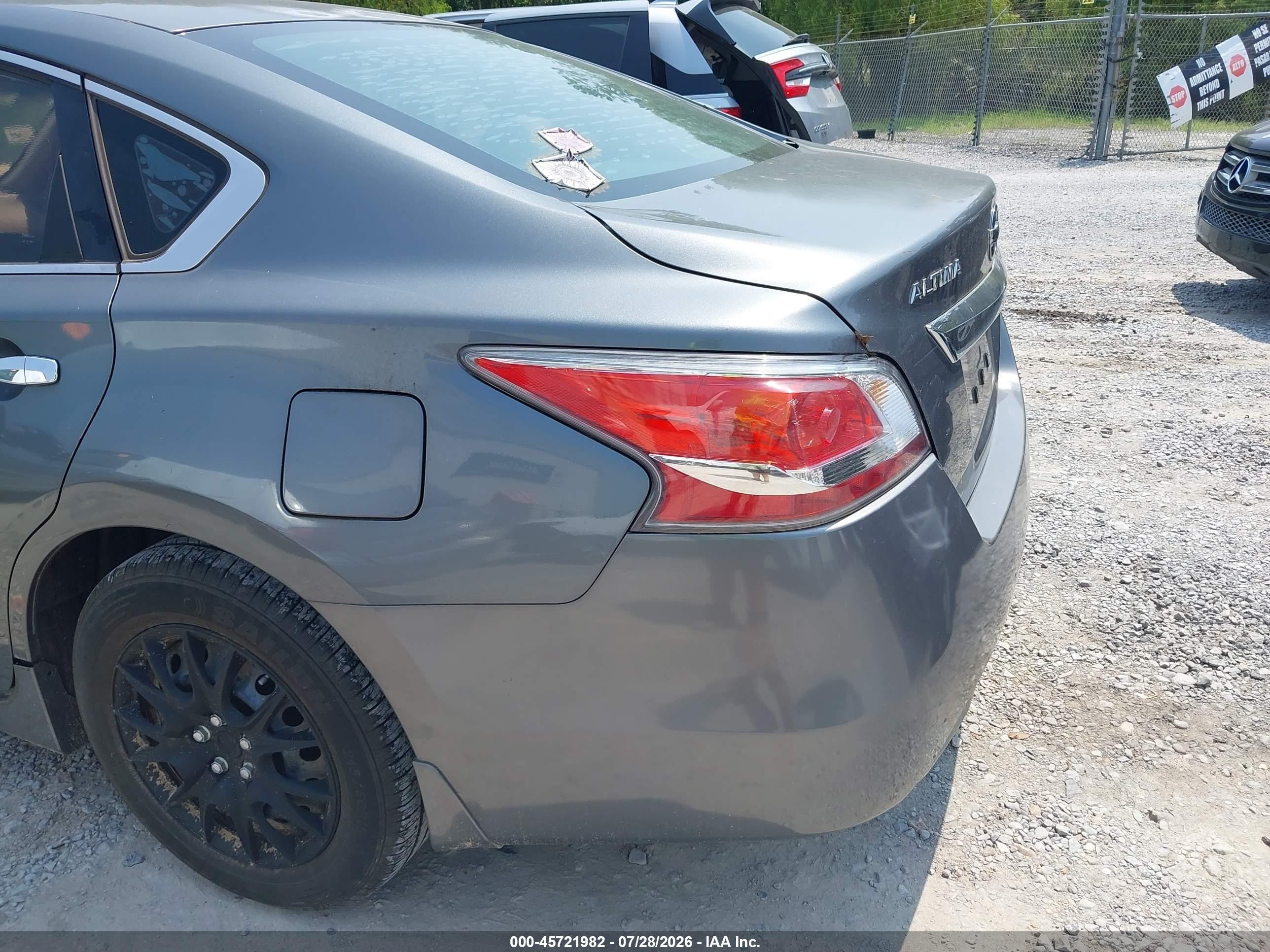2015 Nissan Altima 2.5 S Gray vin: 1N4AL3AP2FN302660