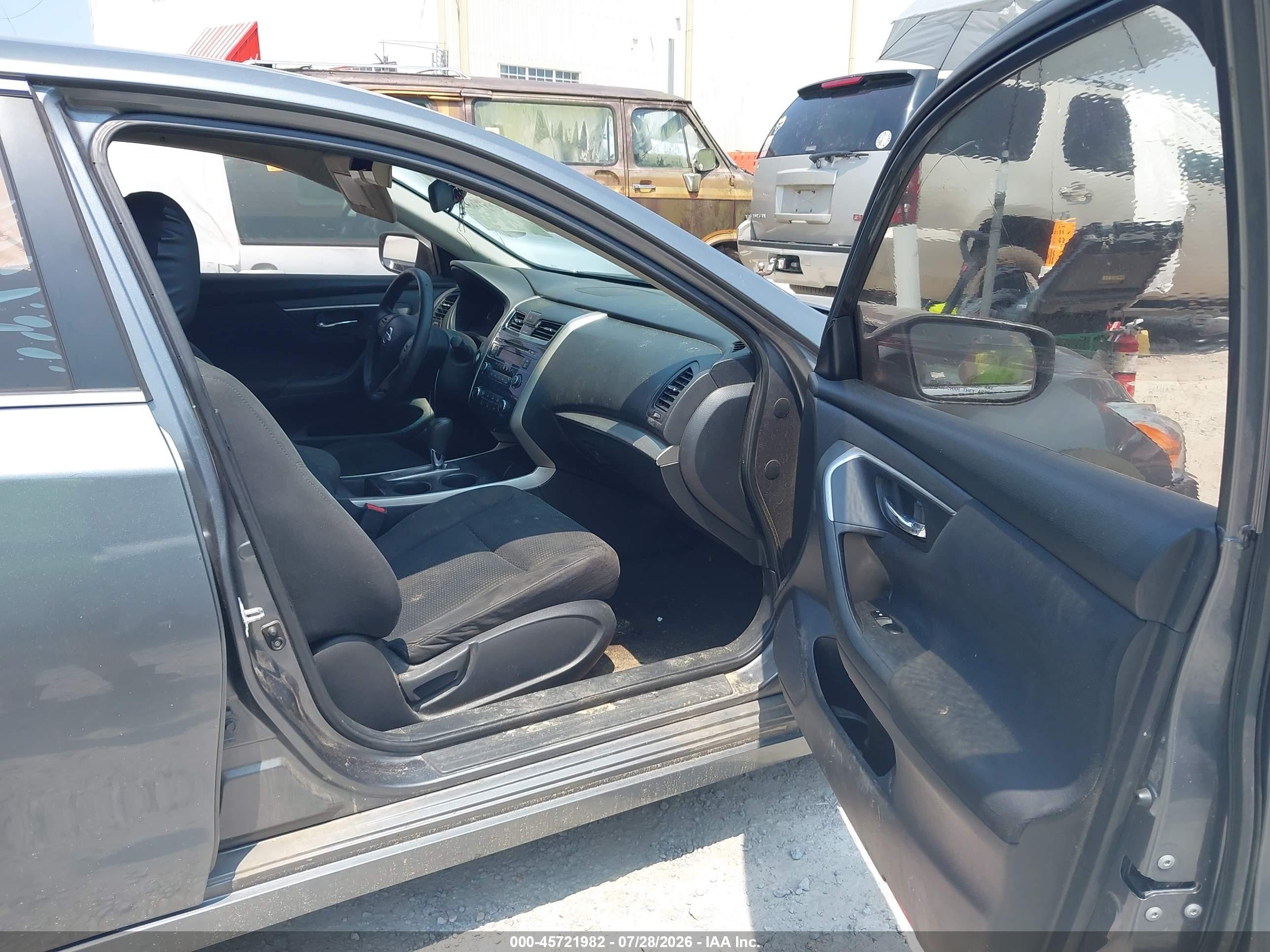 2015 Nissan Altima 2.5 S Gray vin: 1N4AL3AP2FN302660