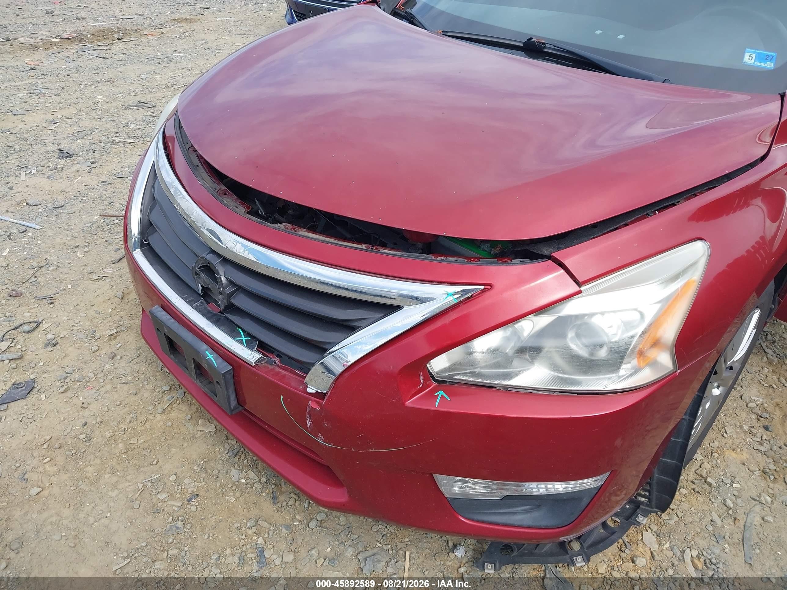 2015 Nissan Altima 2.5 S Red vin: 1N4AL3AP2FN326666