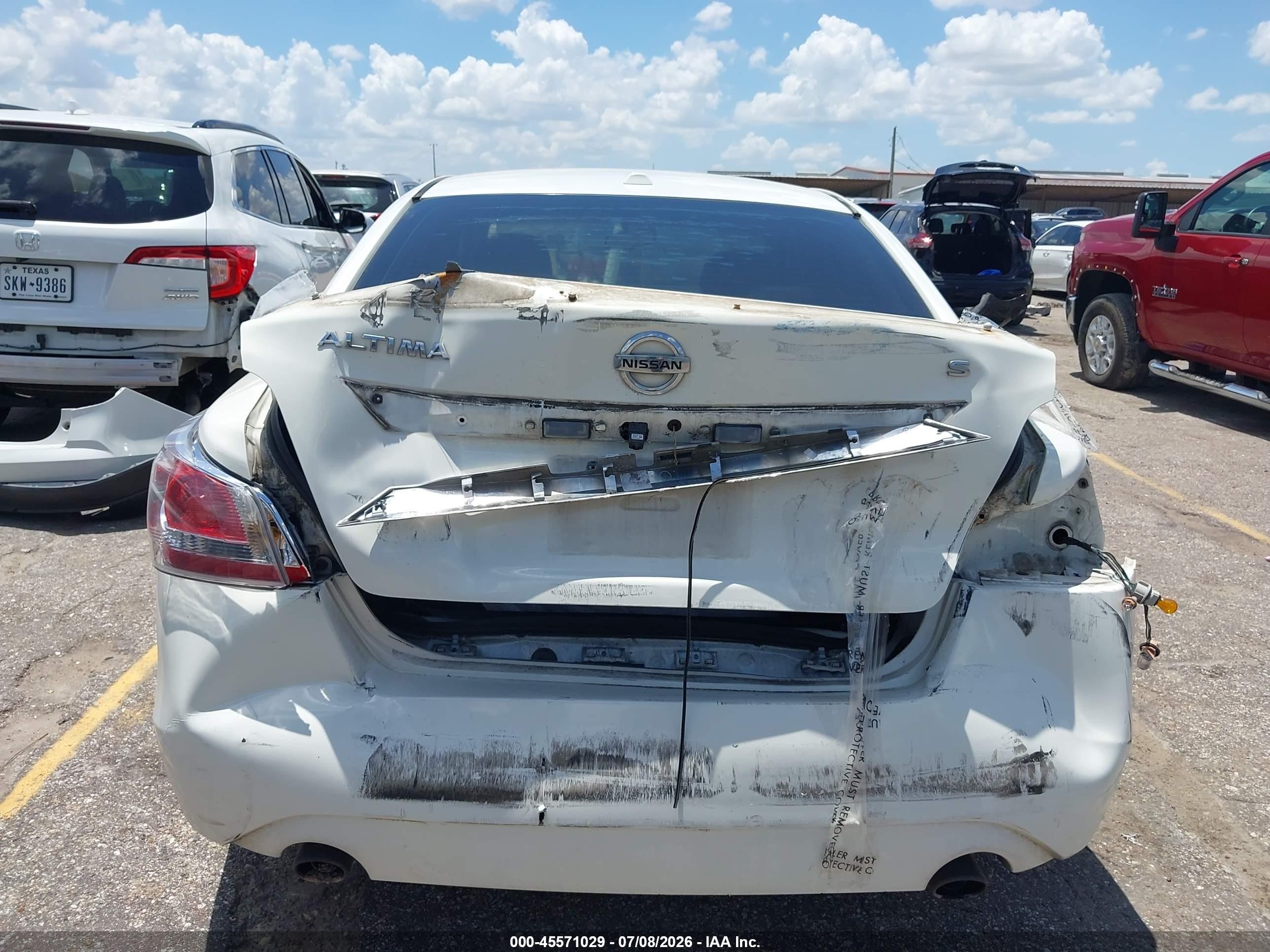 2015 Nissan Altima 2.5/2.5 S/2.5 Sl/2.5 Sv White vin: 1N4AL3AP2FN334279