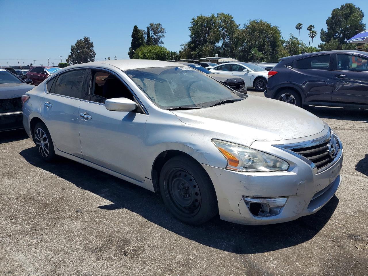 2015 Nissan Altima 2.5 S Silver vin: 1N4AL3AP2FN334914