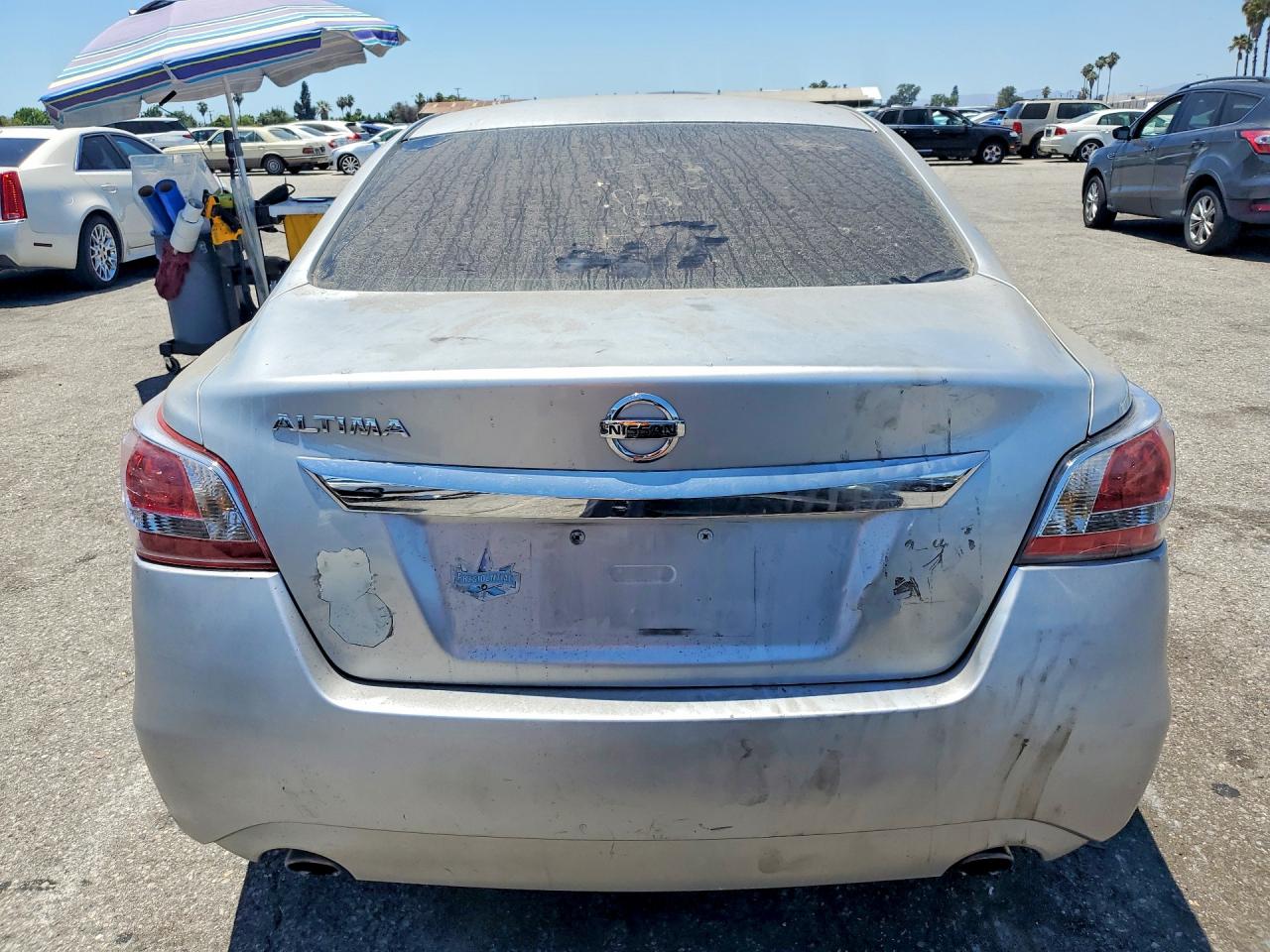 2015 Nissan Altima 2.5 S Silver vin: 1N4AL3AP2FN334914
