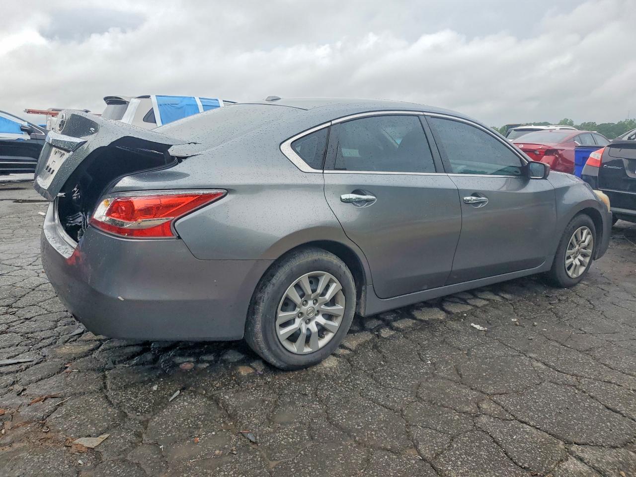 2015 Nissan Altima 2.5 S Charcoal vin: 1N4AL3AP2FN335416