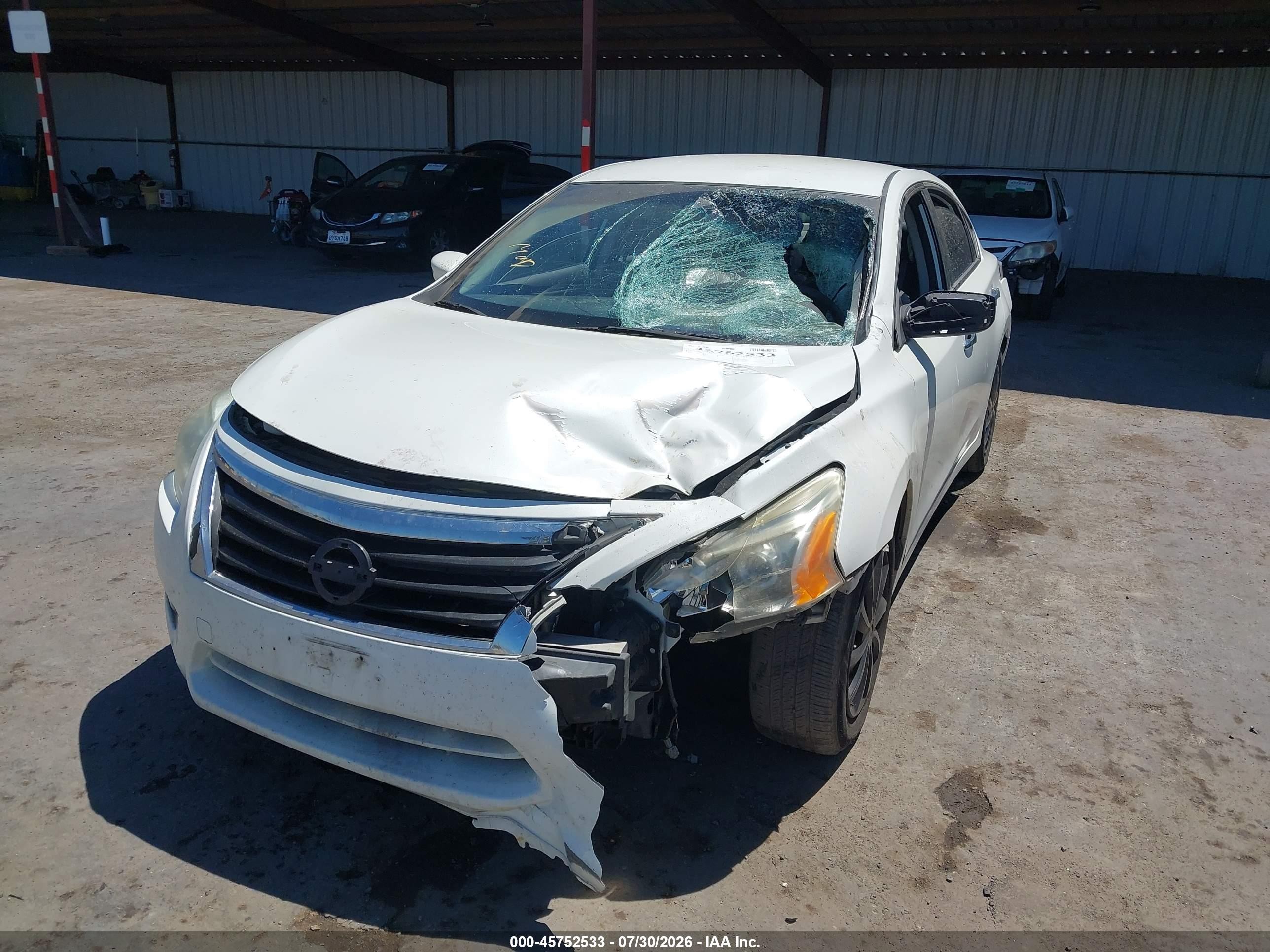 2015 Nissan Altima 2.5 S White vin: 1N4AL3AP2FN347534