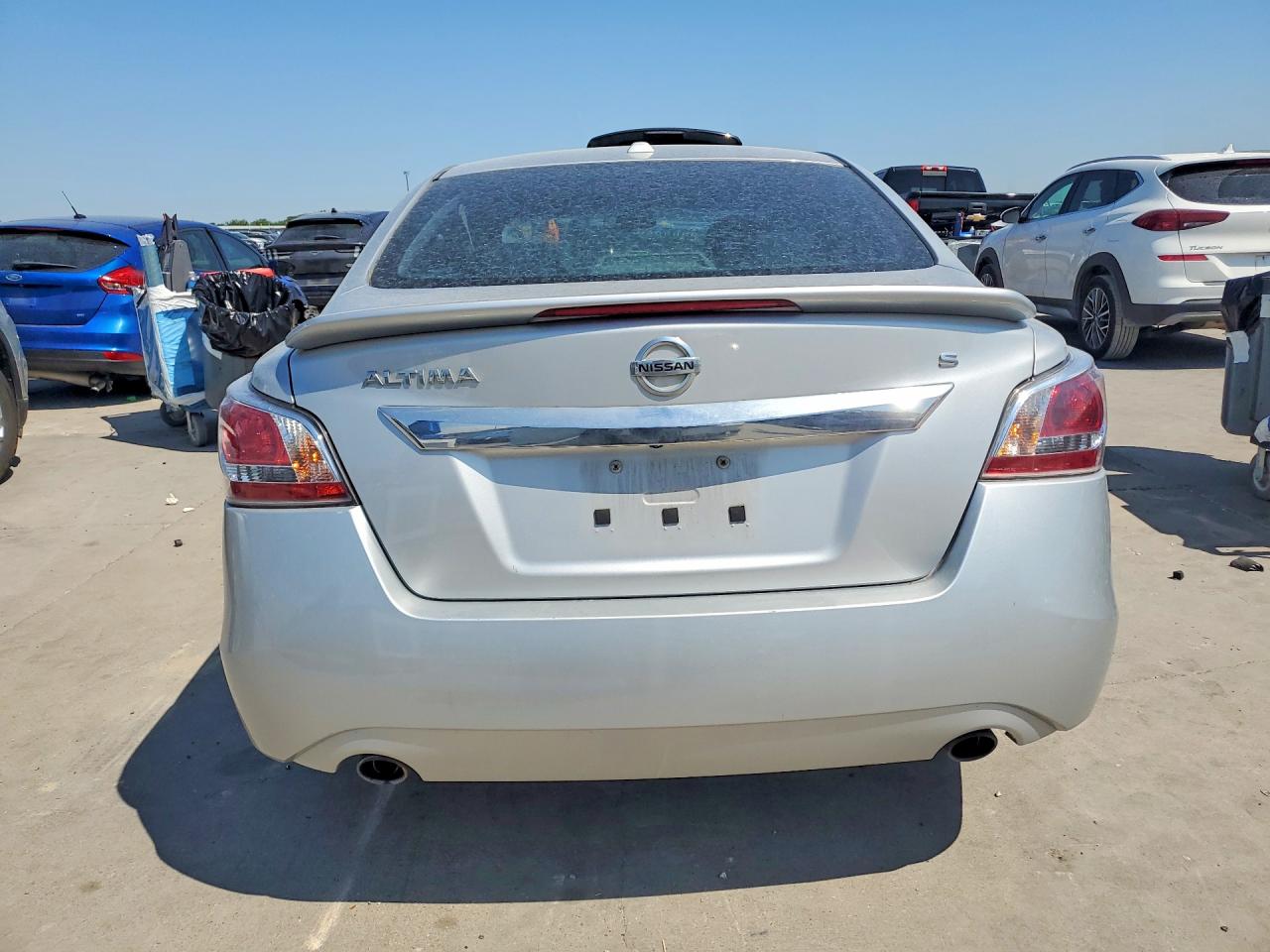 2015 Nissan Altima 2.5 S Silver vin: 1N4AL3AP2FN349896
