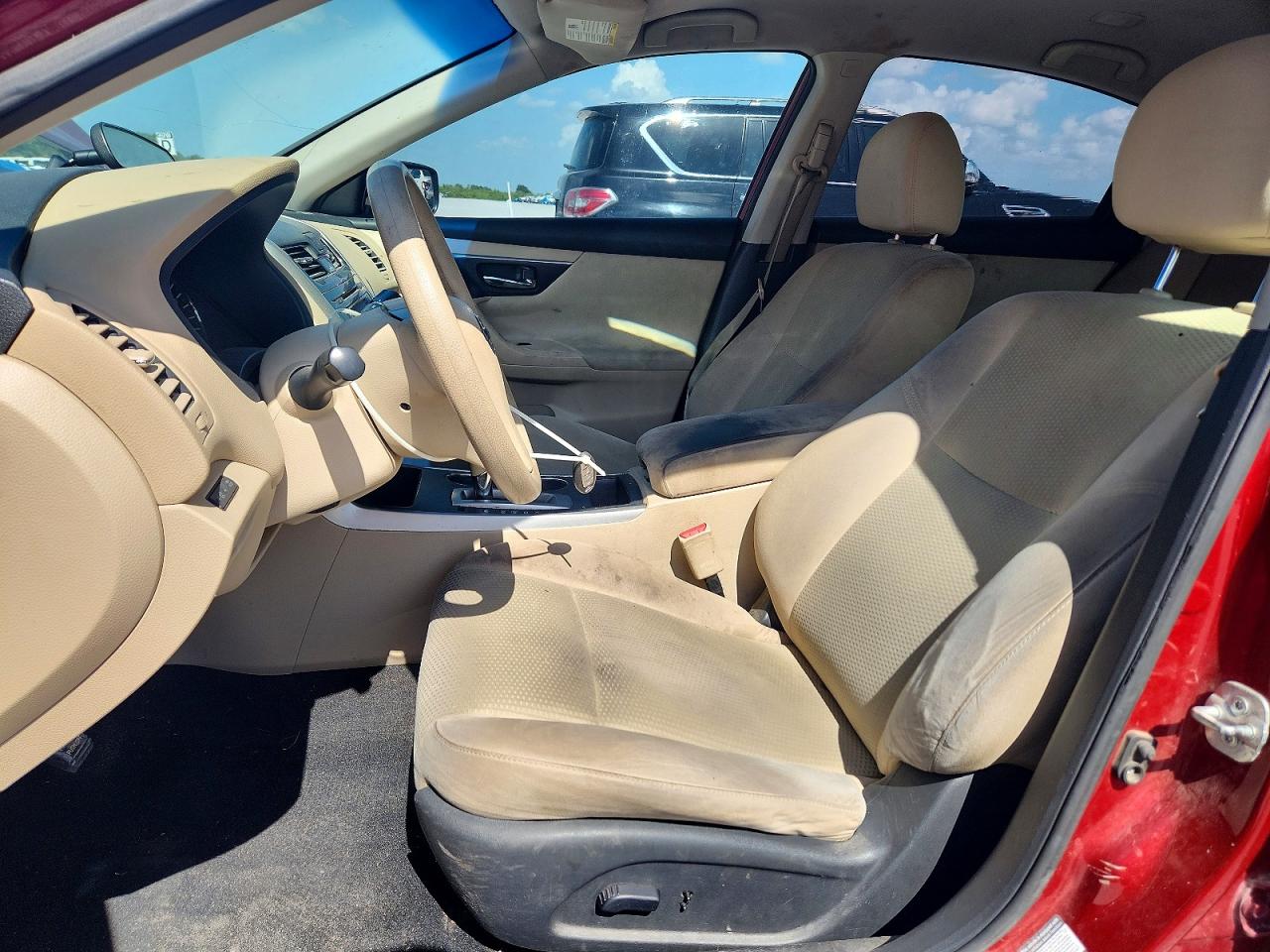 2015 Nissan Altima 2.5 S Burgundy vin: 1N4AL3AP2FN350904