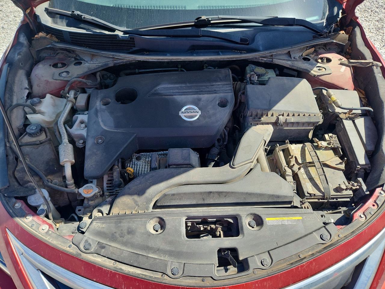2015 Nissan Altima 2.5 S Burgundy vin: 1N4AL3AP2FN350904