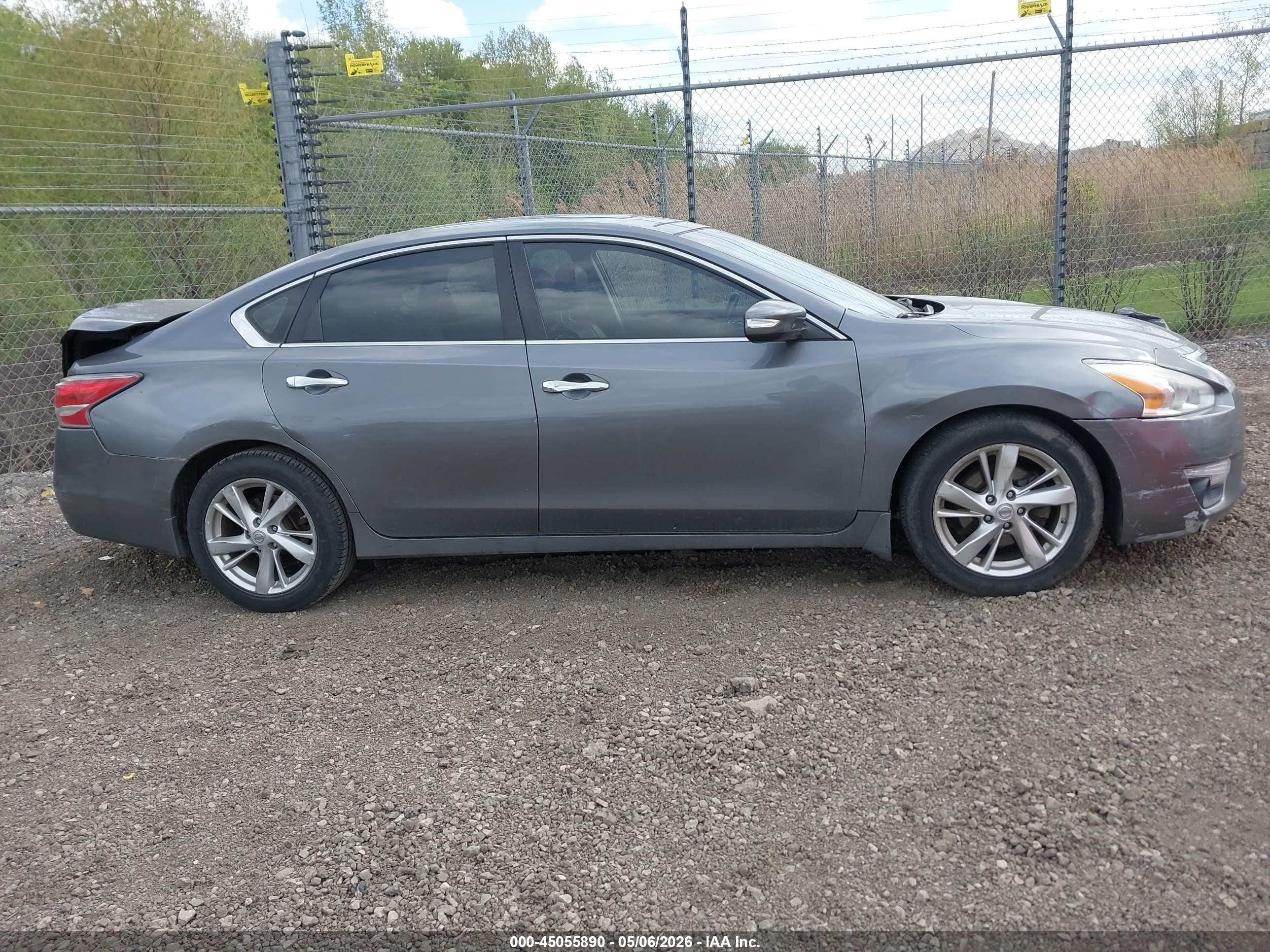 2015 Nissan Altima 2.5 Sl Серый vin: 1N4AL3AP2FN354399