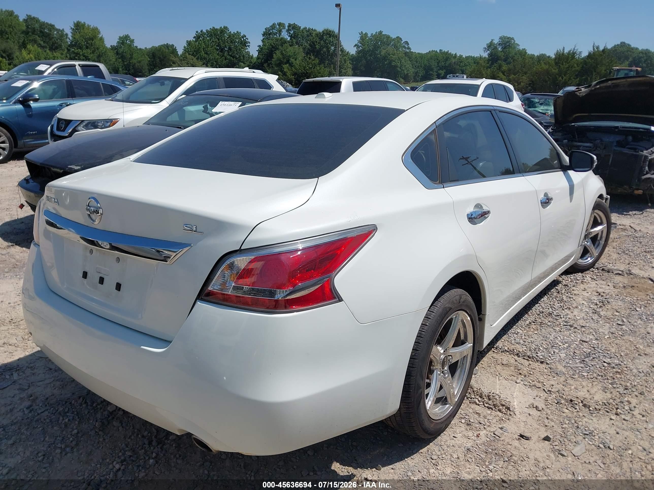 2015 Nissan Altima 2.5 Sl White vin: 1N4AL3AP2FN355388