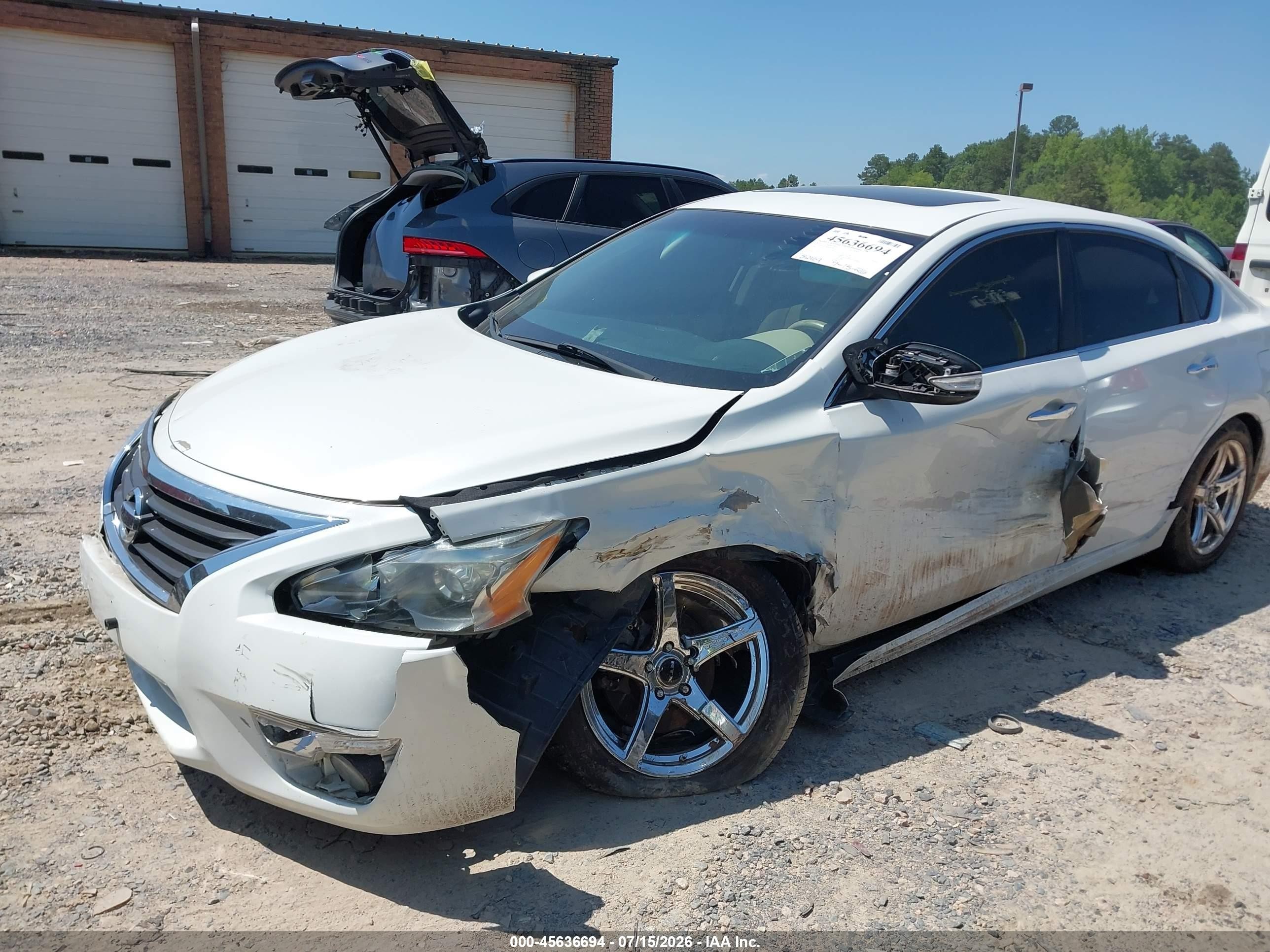 2015 Nissan Altima 2.5 Sl White vin: 1N4AL3AP2FN355388