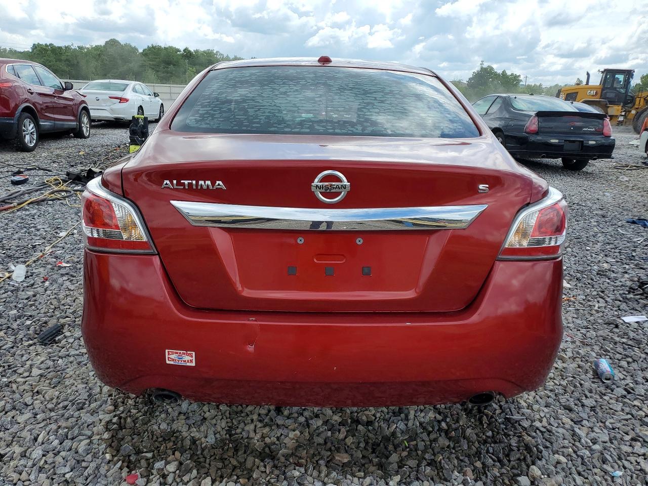 2015 Nissan Altima 2.5 S Red vin: 1N4AL3AP2FN355987
