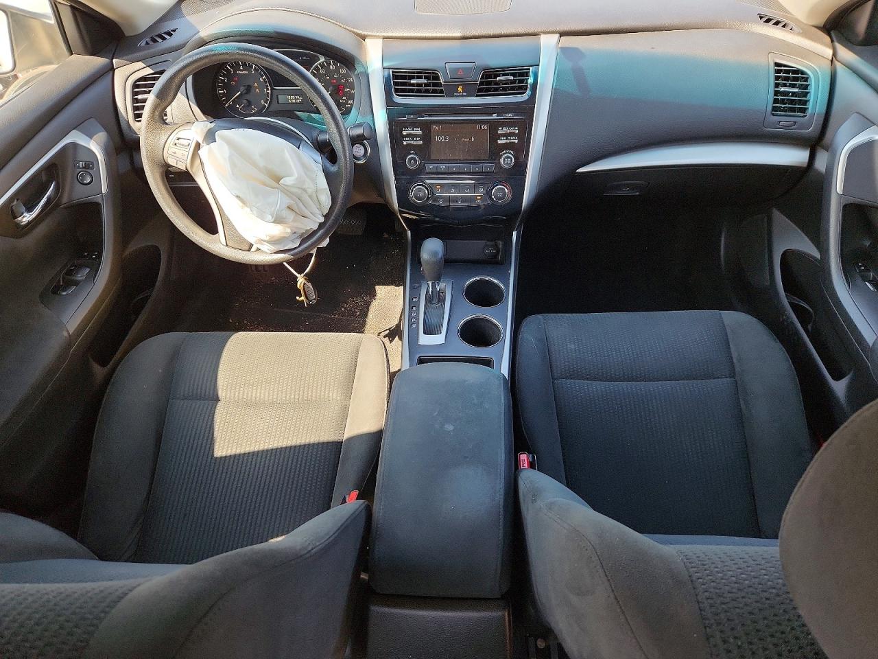 2015 Nissan Altima 2.5 S Белый vin: 1N4AL3AP2FN362308