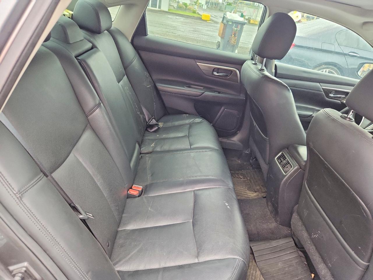 2015 Nissan Altima 2.5 Серый vin: 1N4AL3AP2FN373650