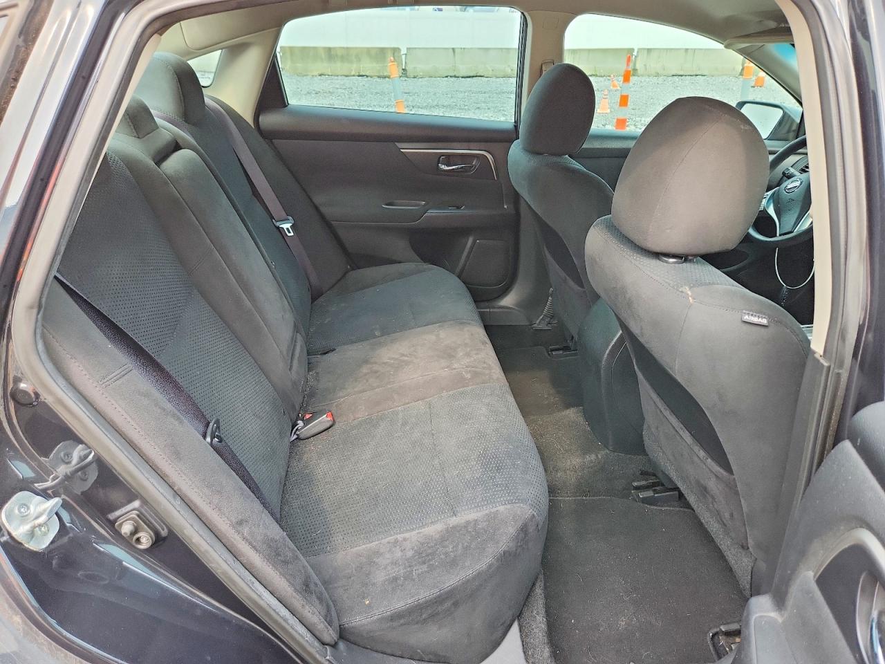 2015 Nissan Altima 2.5 S Серый vin: 1N4AL3AP2FN374944