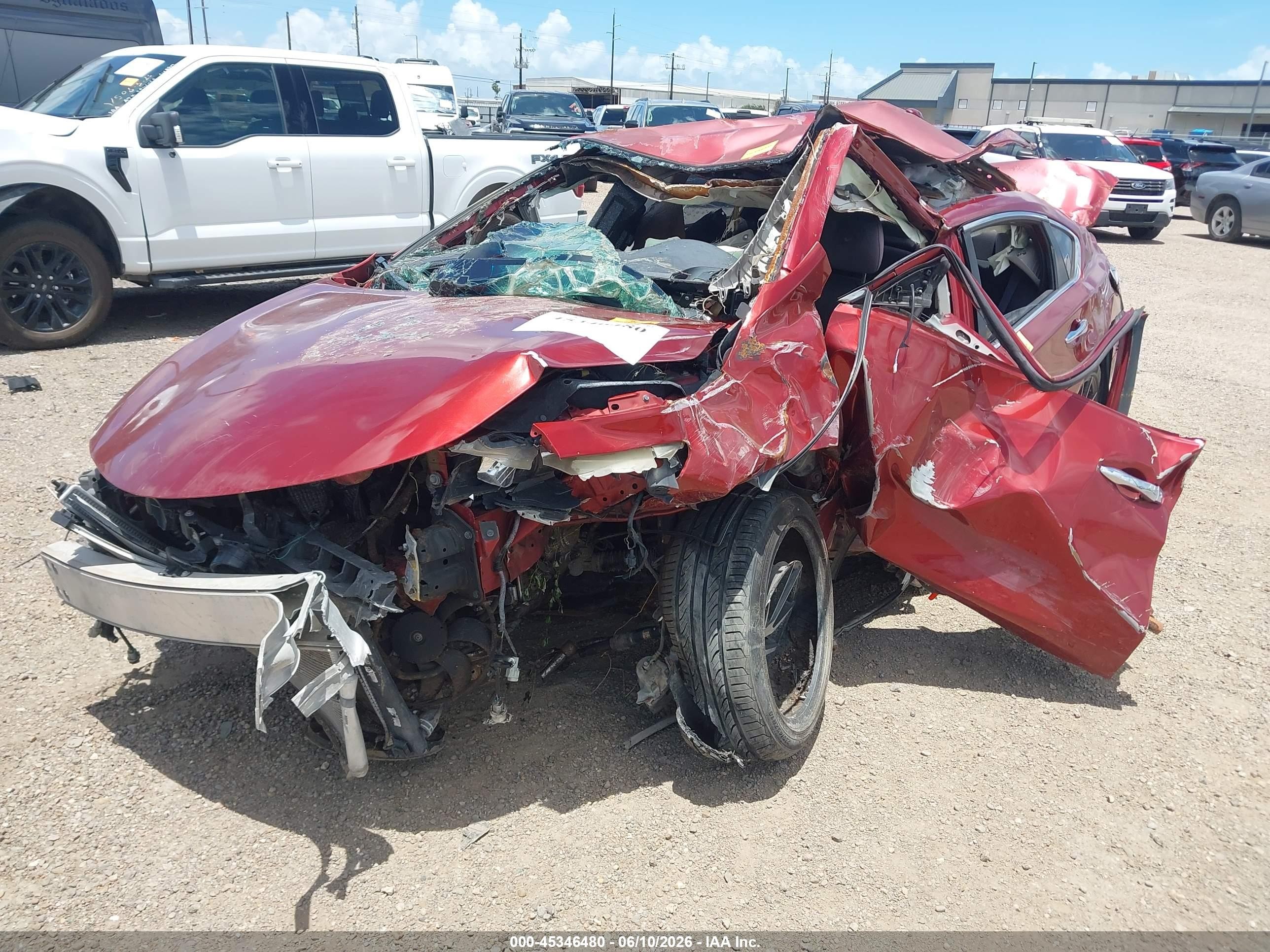 2015 Nissan Altima 2.5 S Red vin: 1N4AL3AP2FN380422