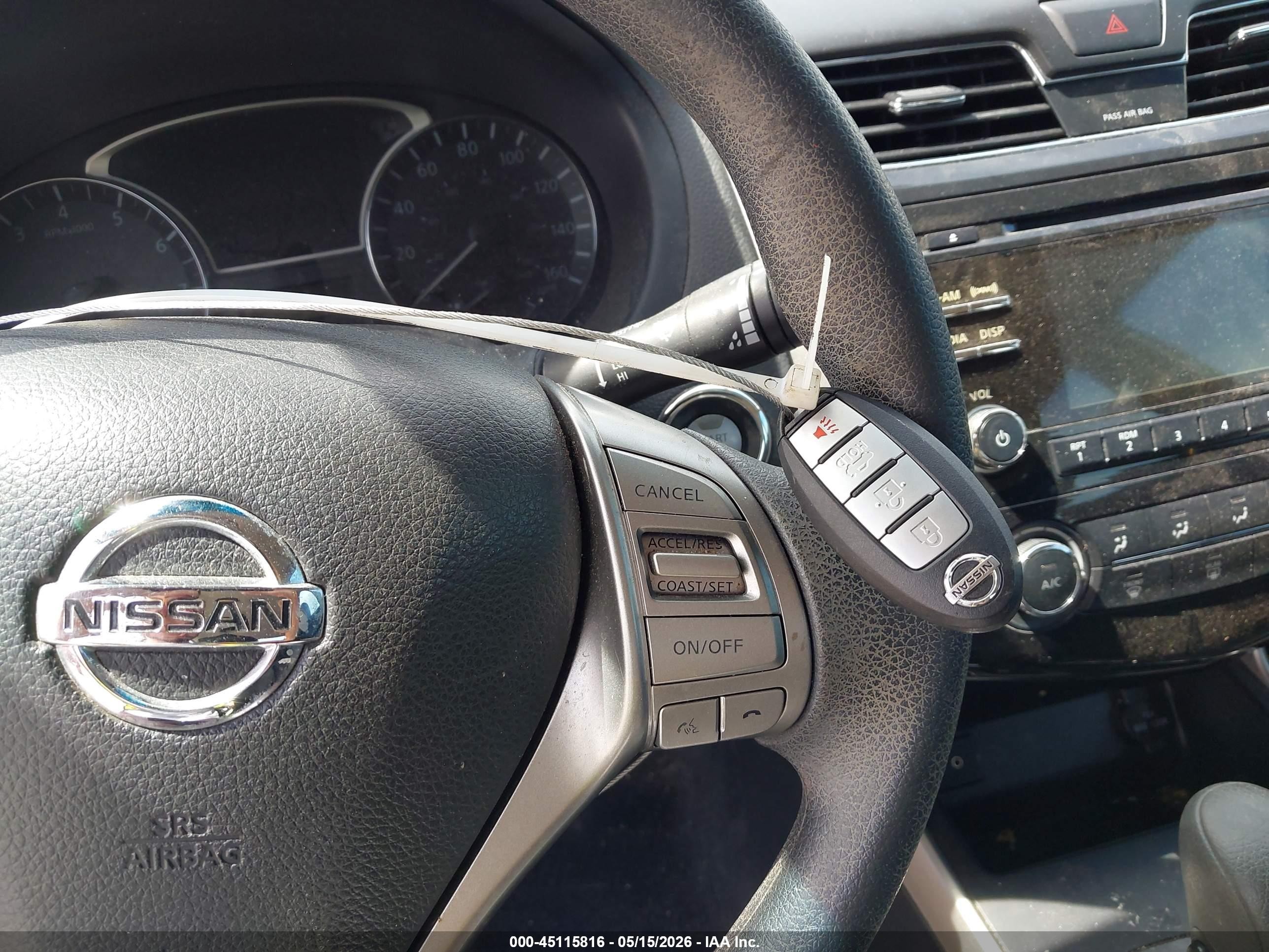 2015 Nissan Altima 2.5 S White vin: 1N4AL3AP2FN388374