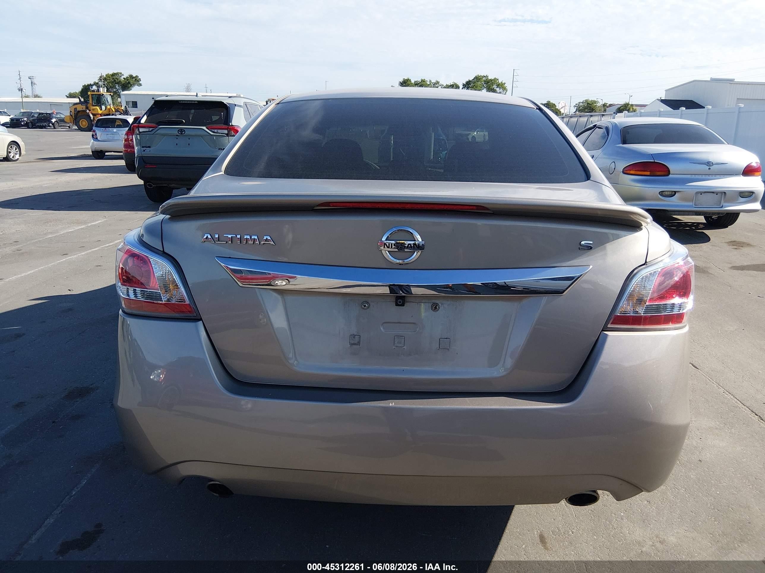 2015 Nissan Altima 2.5 S Золотой vin: 1N4AL3AP2FN397060