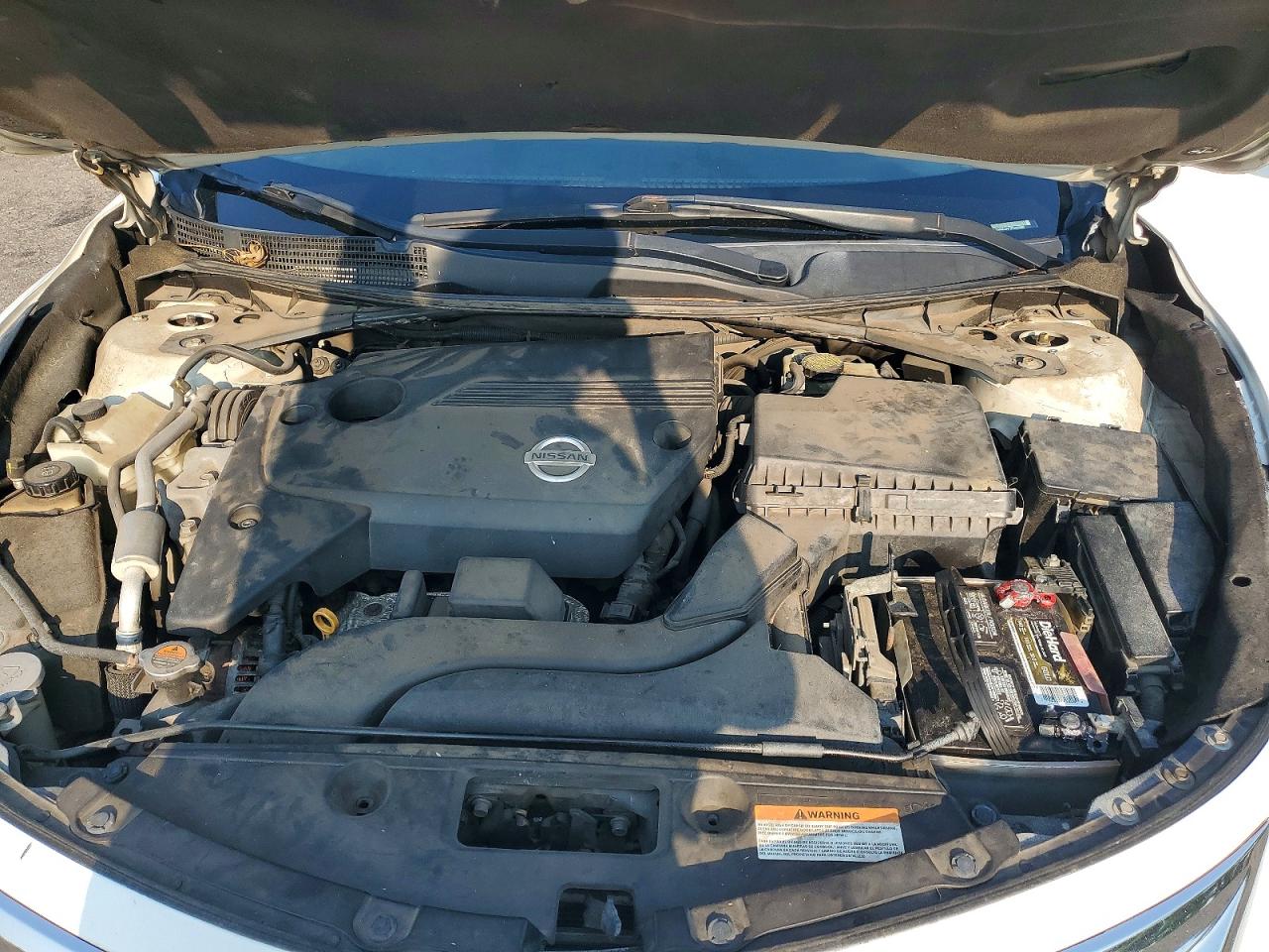 2015 Nissan Altima 2.5 S White vin: 1N4AL3AP2FN405660