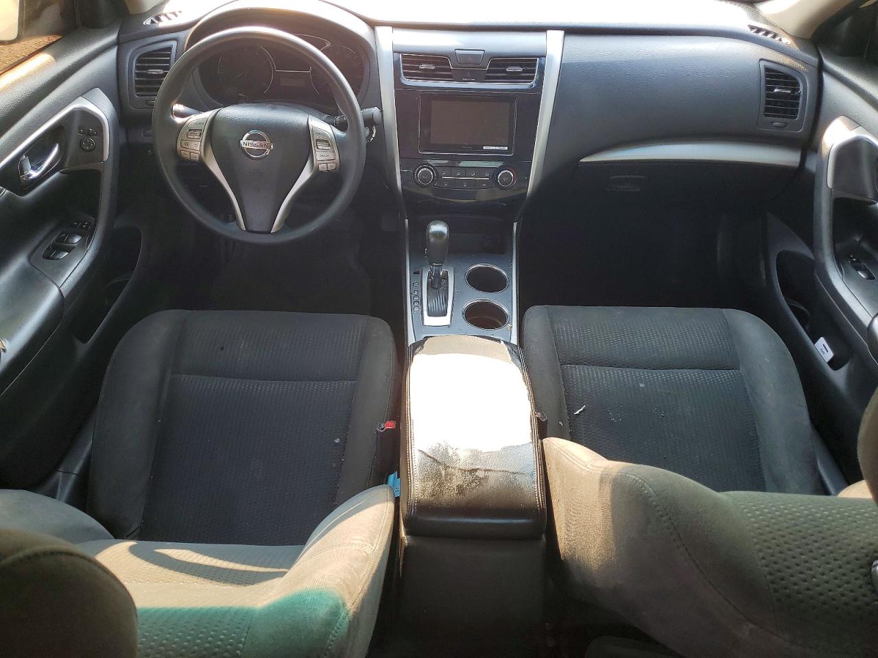 2015 Nissan Altima 2.5 S White vin: 1N4AL3AP2FN405660