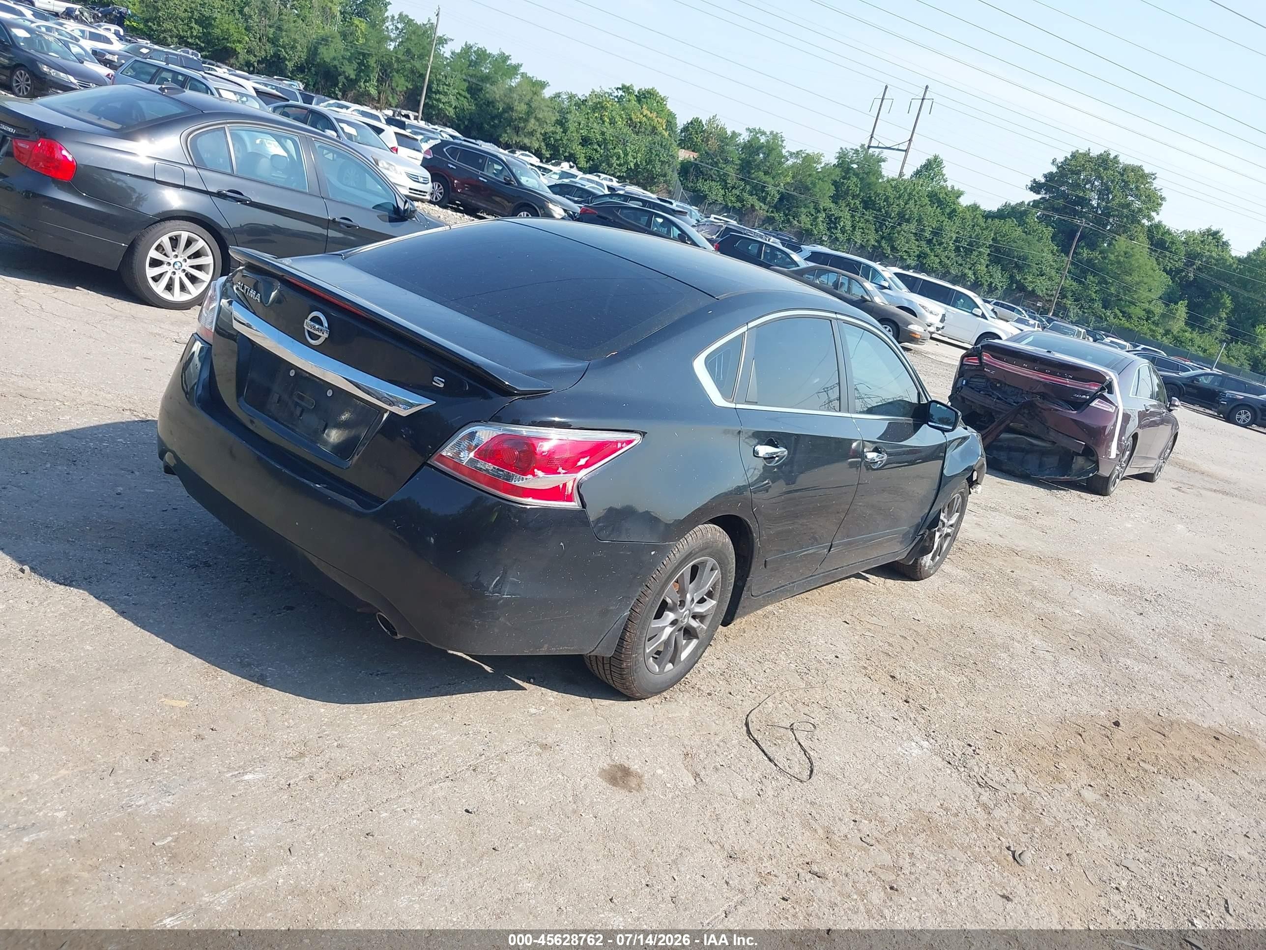 2015 Nissan Altima 2.5 S Black vin: 1N4AL3AP2FN407604
