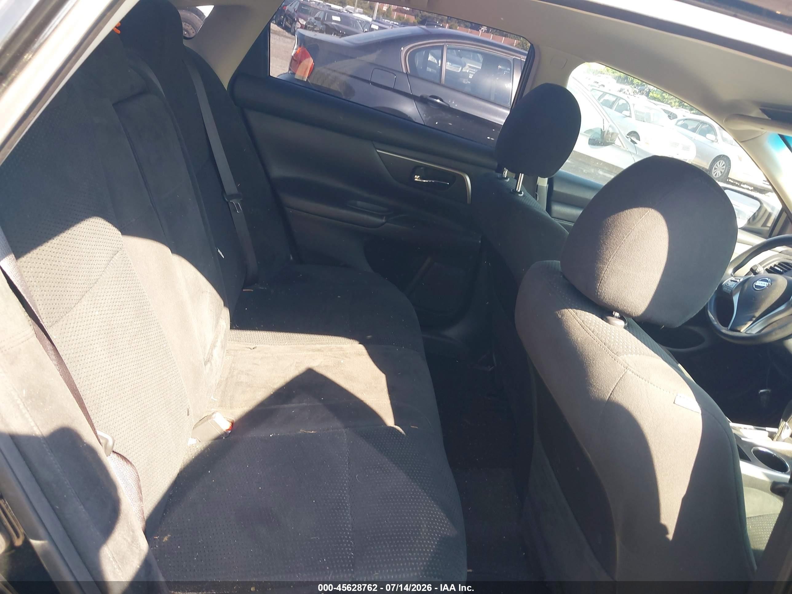 2015 Nissan Altima 2.5 S Black vin: 1N4AL3AP2FN407604