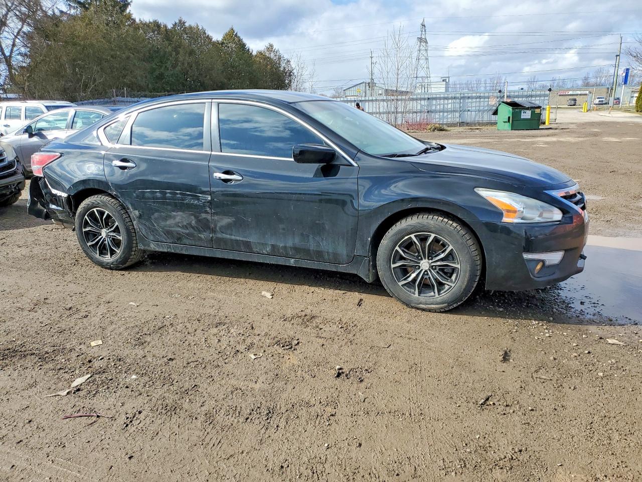 2015 Nissan Altima 2.5 S 4dr Черный vin: 1N4AL3AP2FN875459