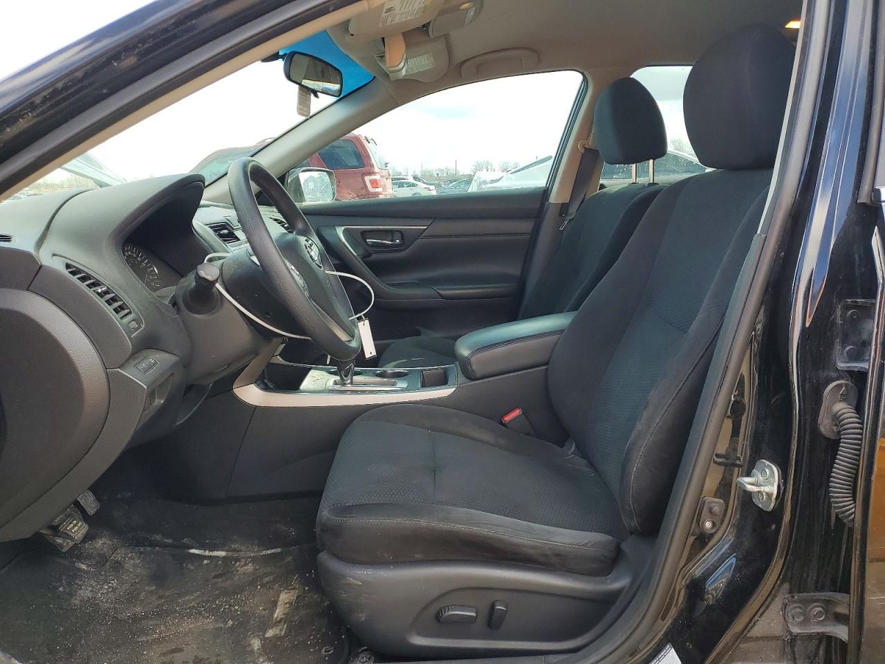 2015 Nissan Altima 2.5 S 4dr Черный vin: 1N4AL3AP2FN875459